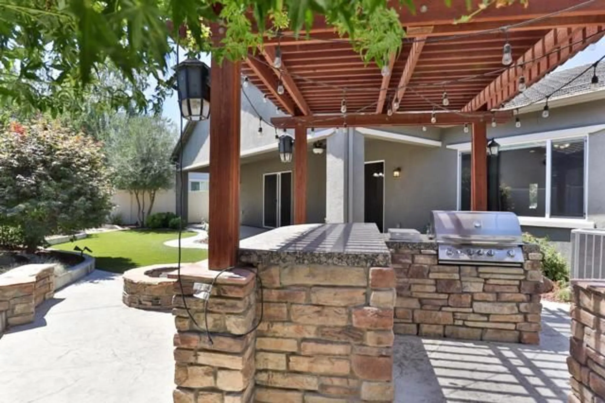 Property Slideshow image 64 of 107 | 2690 steeple run ln, Manteca, CA, 95336