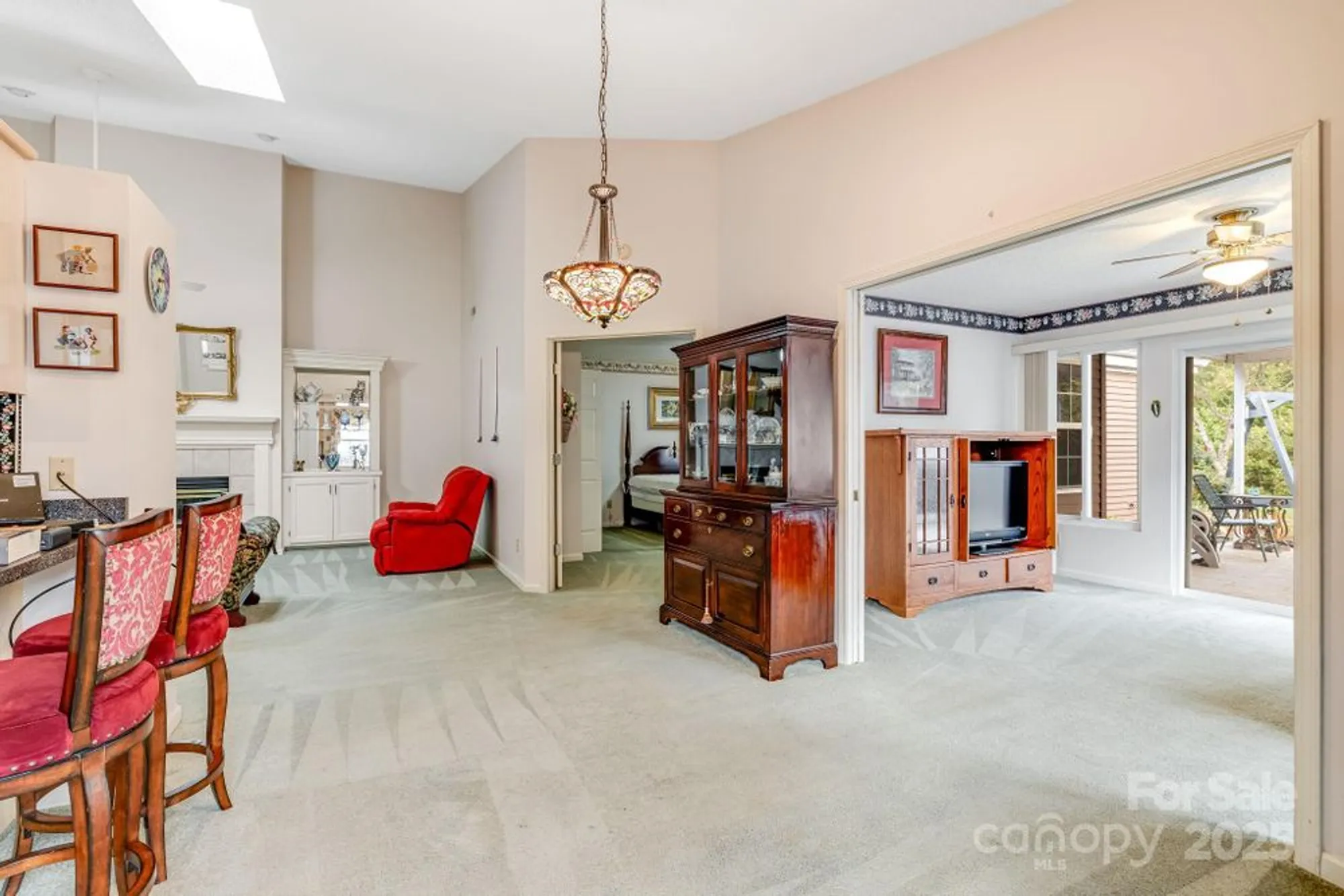 Property Slideshow image 16 of 34 | 11 heather way d, Candler, NC, 28715