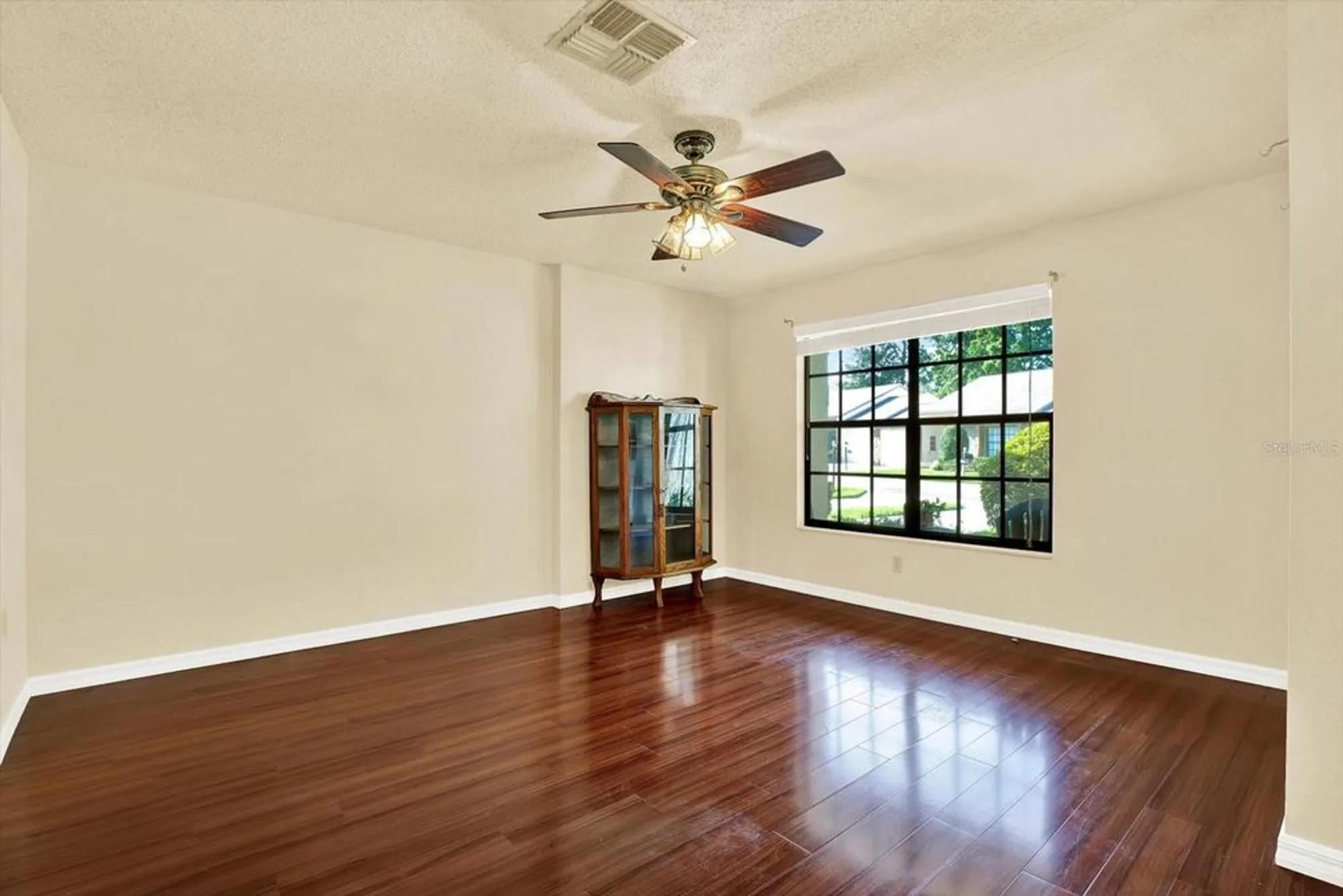 Property Slideshow image 6 of 27 | 6654 brambleleaf dr, Spring Hill, FL, 34606