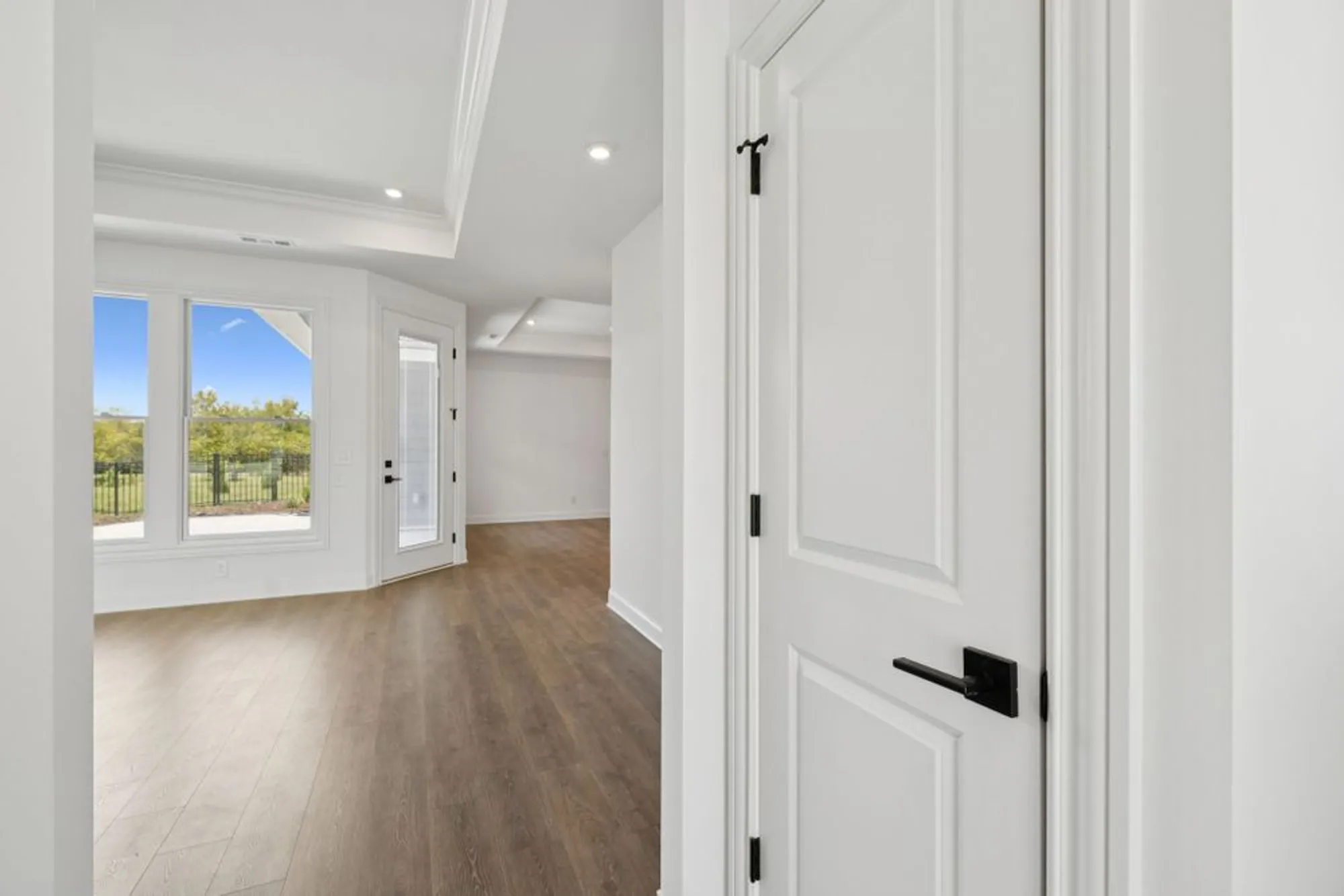 Property Slideshow image 8 of 64 | 512 restoration dr, Smyrna, TN, 37167