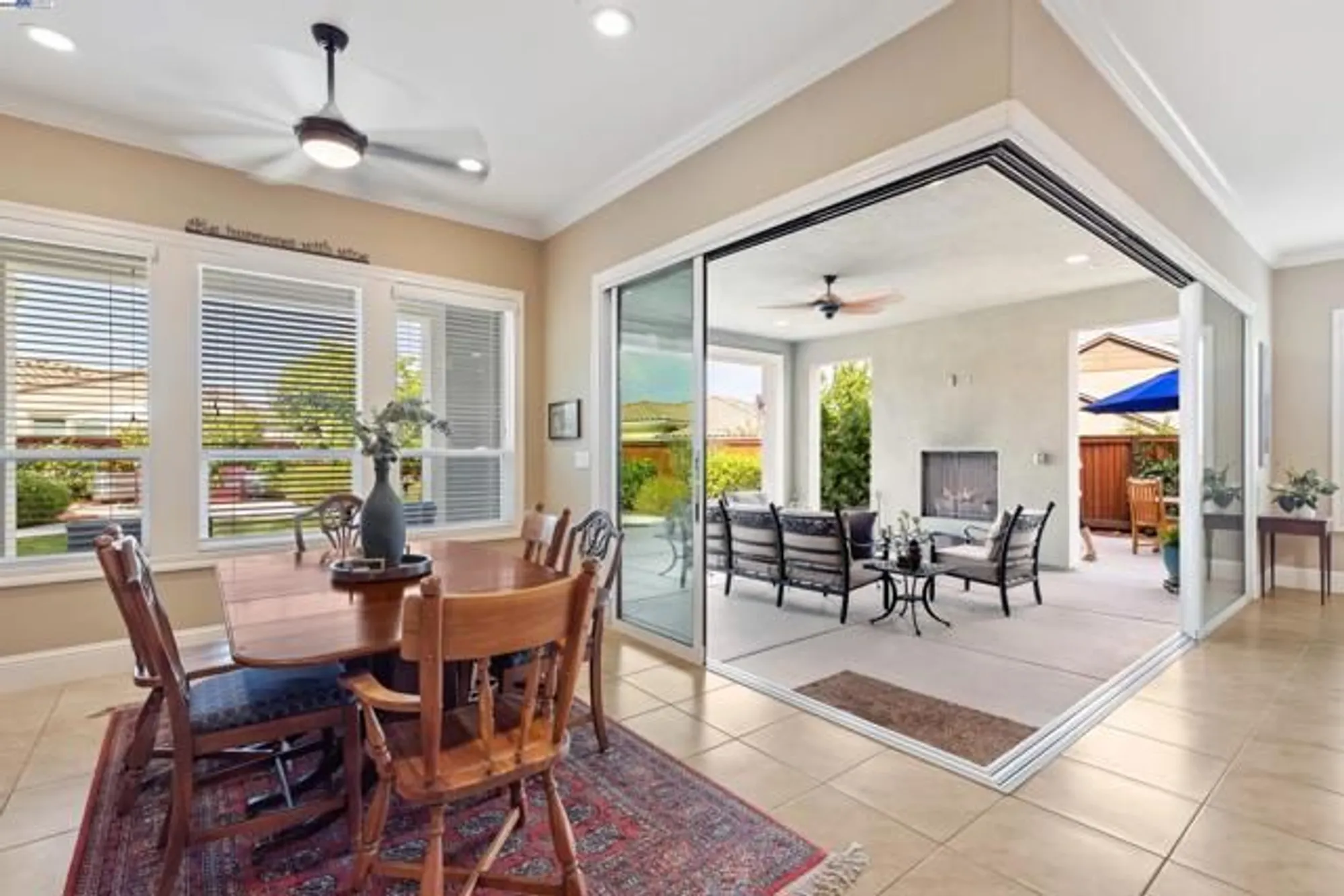 Property Slideshow image 13 of 58 | 2062 reserva ct, Brentwood, CA, 94513