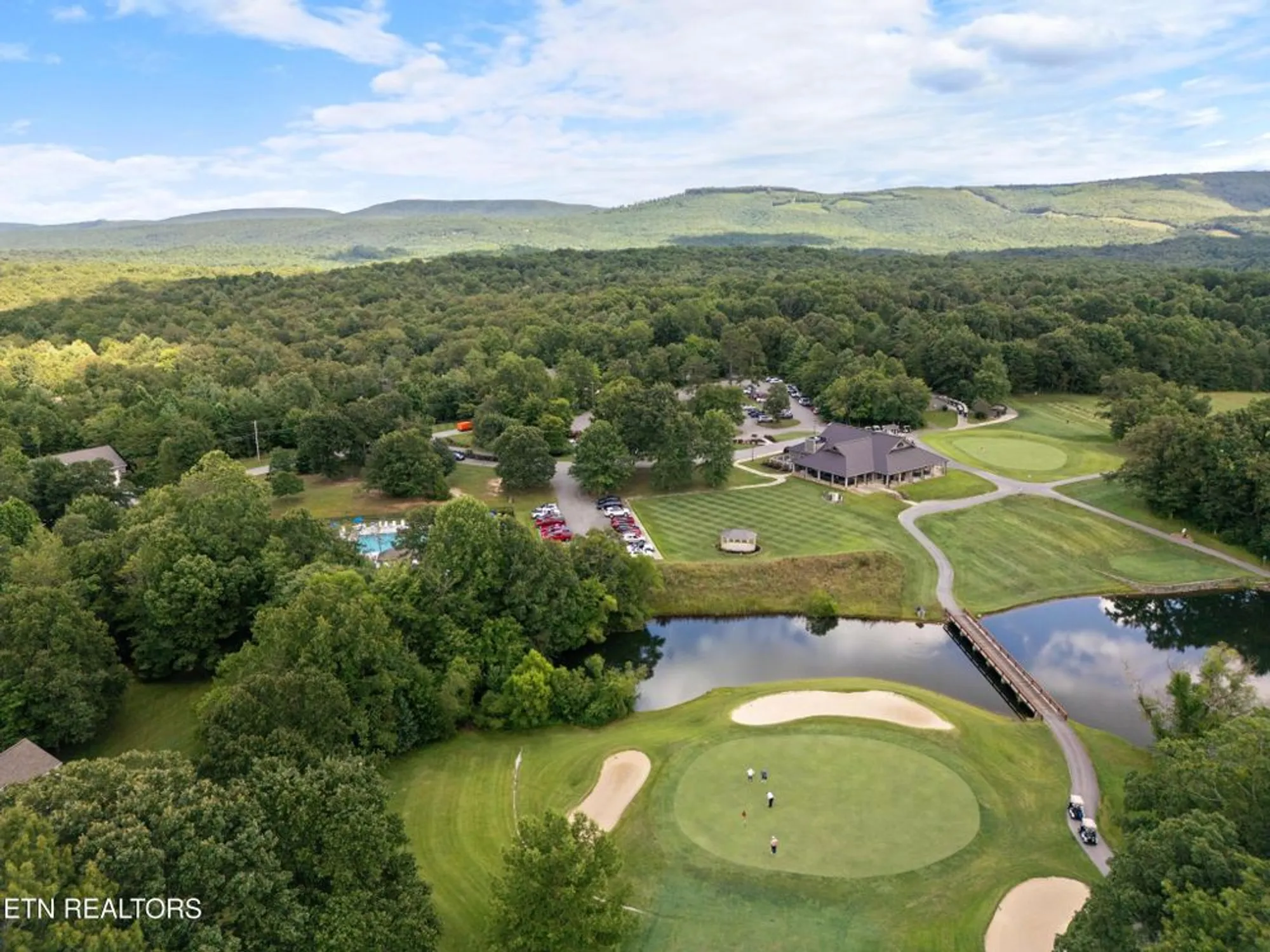 Property Slideshow image 44 of 45 | 213 dorchester ct, Crossville, TN, 38558