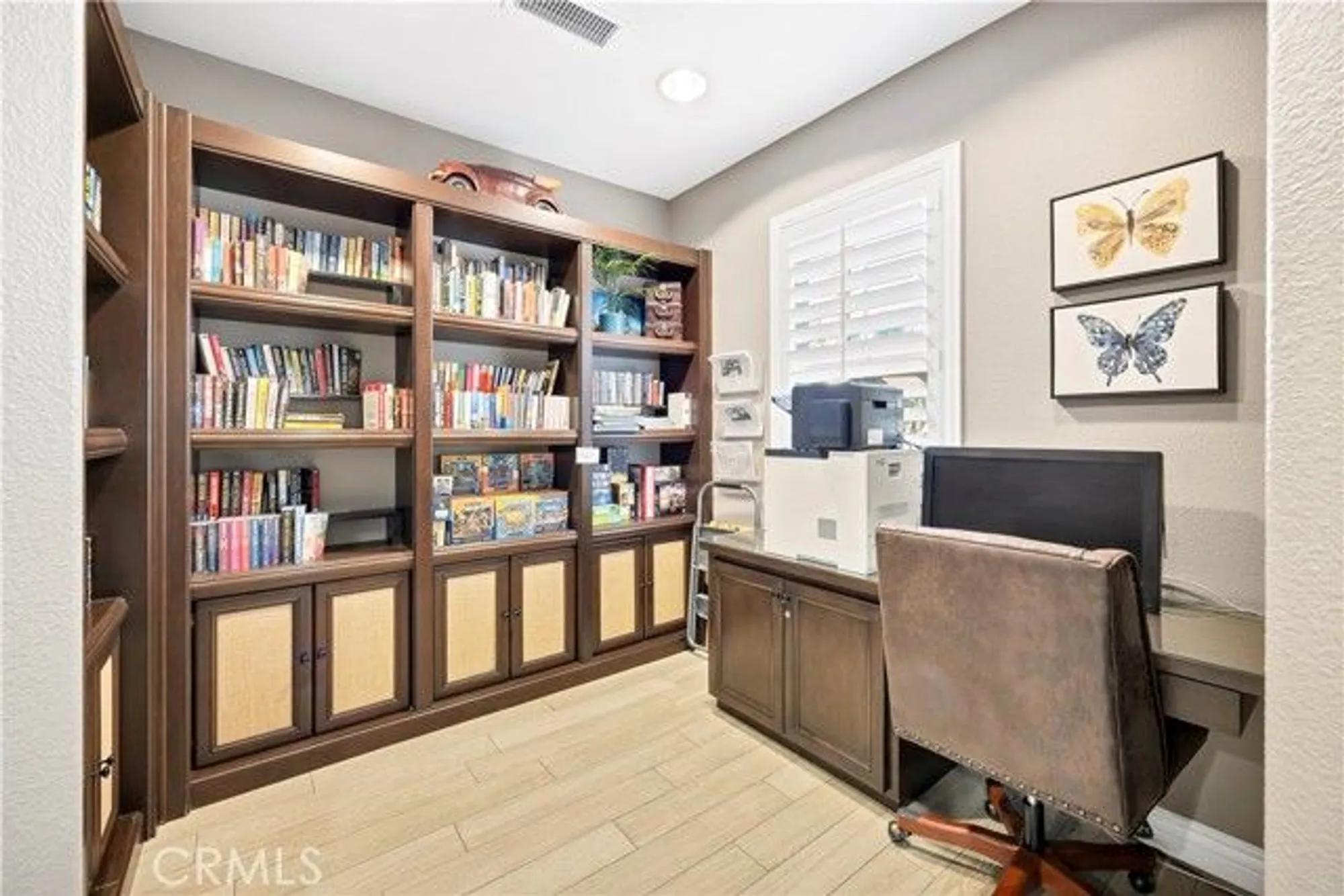 Property Slideshow image 39 of 49 | 14716 grandview dr, Moreno Valley, CA, 92555