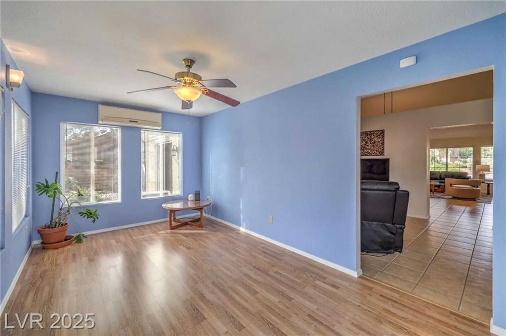 Property Slideshow image 18 of 53 | 3000 linkview dr, Las Vegas, NV, 89134