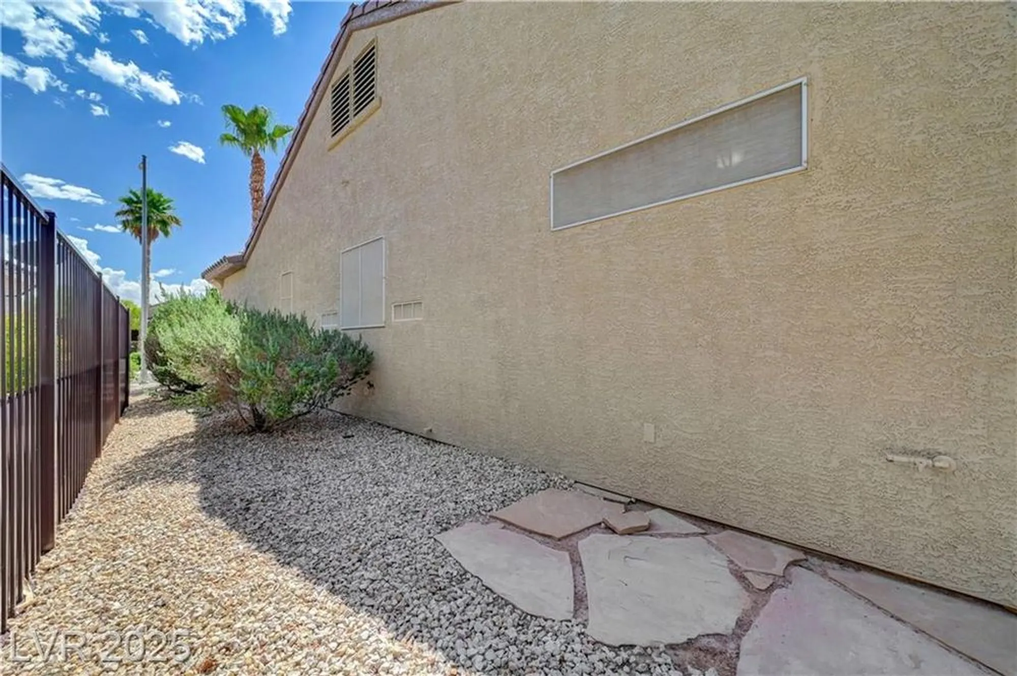 Property Slideshow image 61 of 65 | 2544 leighton ave, Henderson, NV, 89052