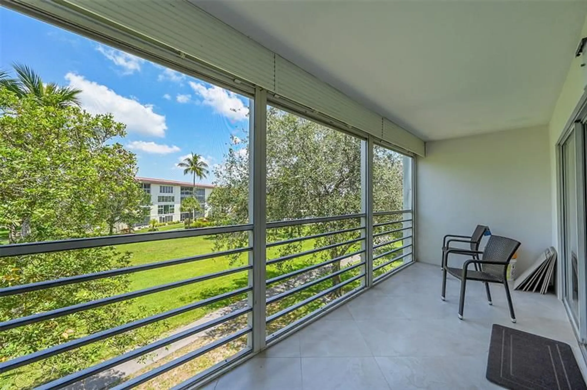Property Slideshow image 21 of 43 | 2804 victoria way c3, Coconut Creek, FL, 33066
