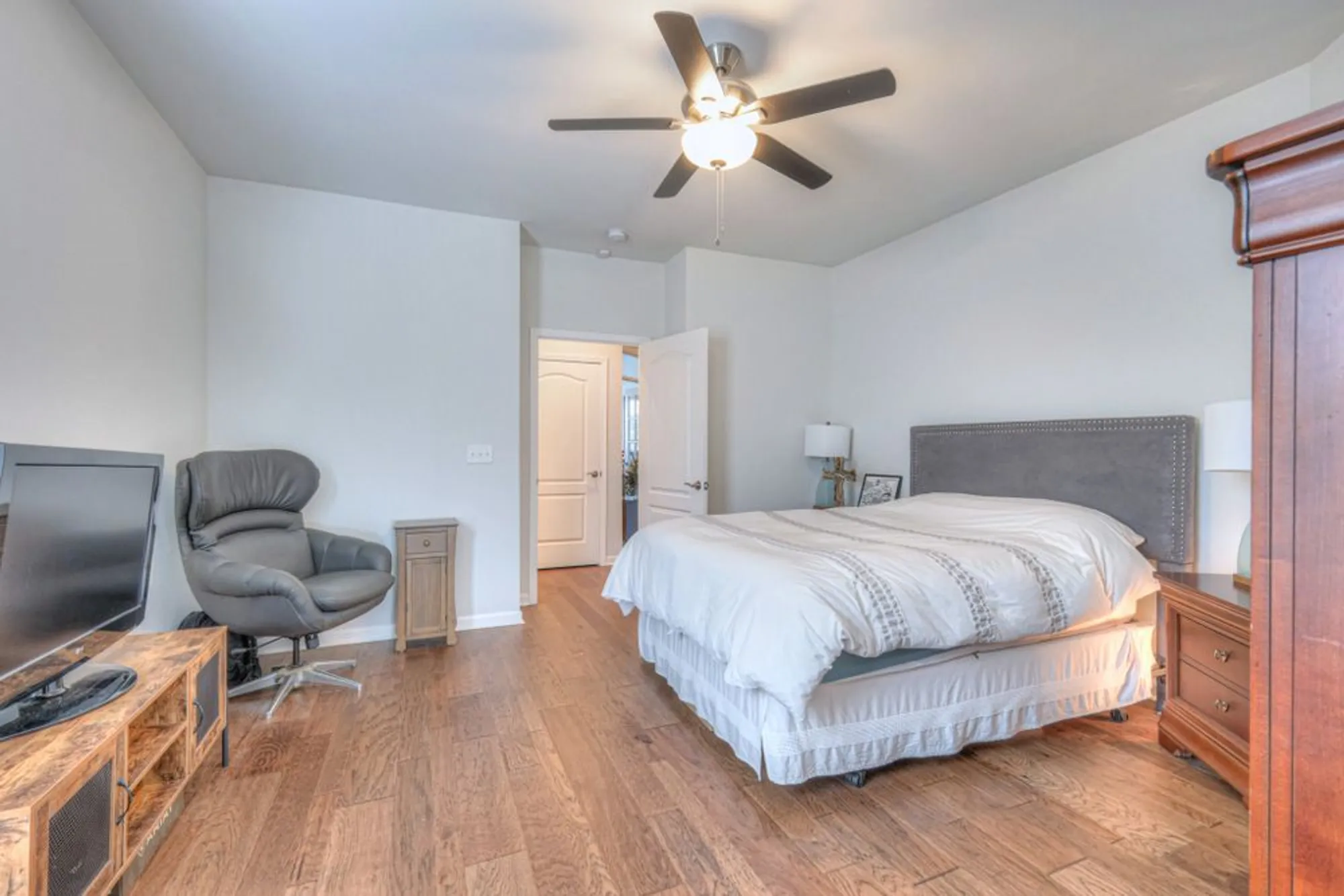 Property Slideshow image 46 of 74 | 2124 loudon hl, Spring Hill, TN, 37174