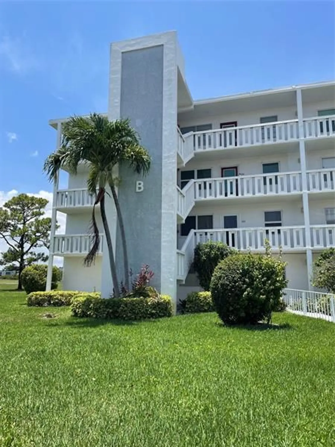 Property Slideshow image 31 of 68 | 2022 ellesmere b # 2022, Deerfield Beach, FL, 33442