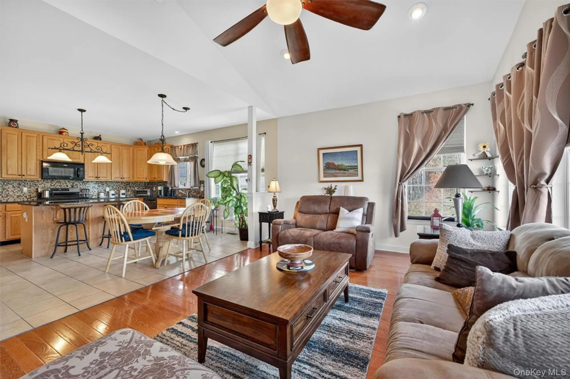 Property Slideshow image 17 of 35 | 24 juniper cir, Middletown, NY, 10940