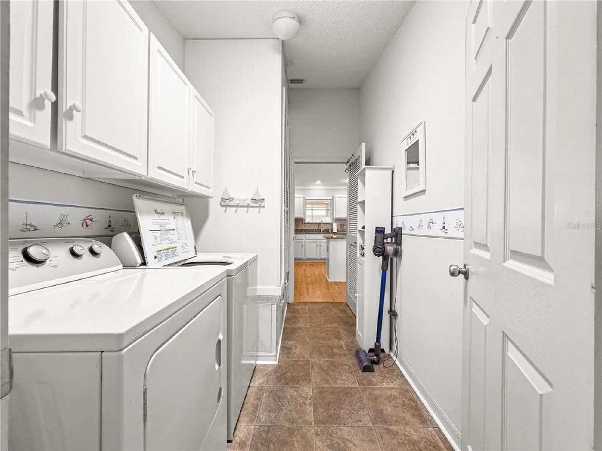 Property Slideshow image 36 of 56 | 8069 se 174th ludlow pl, The Villages, FL, 32162