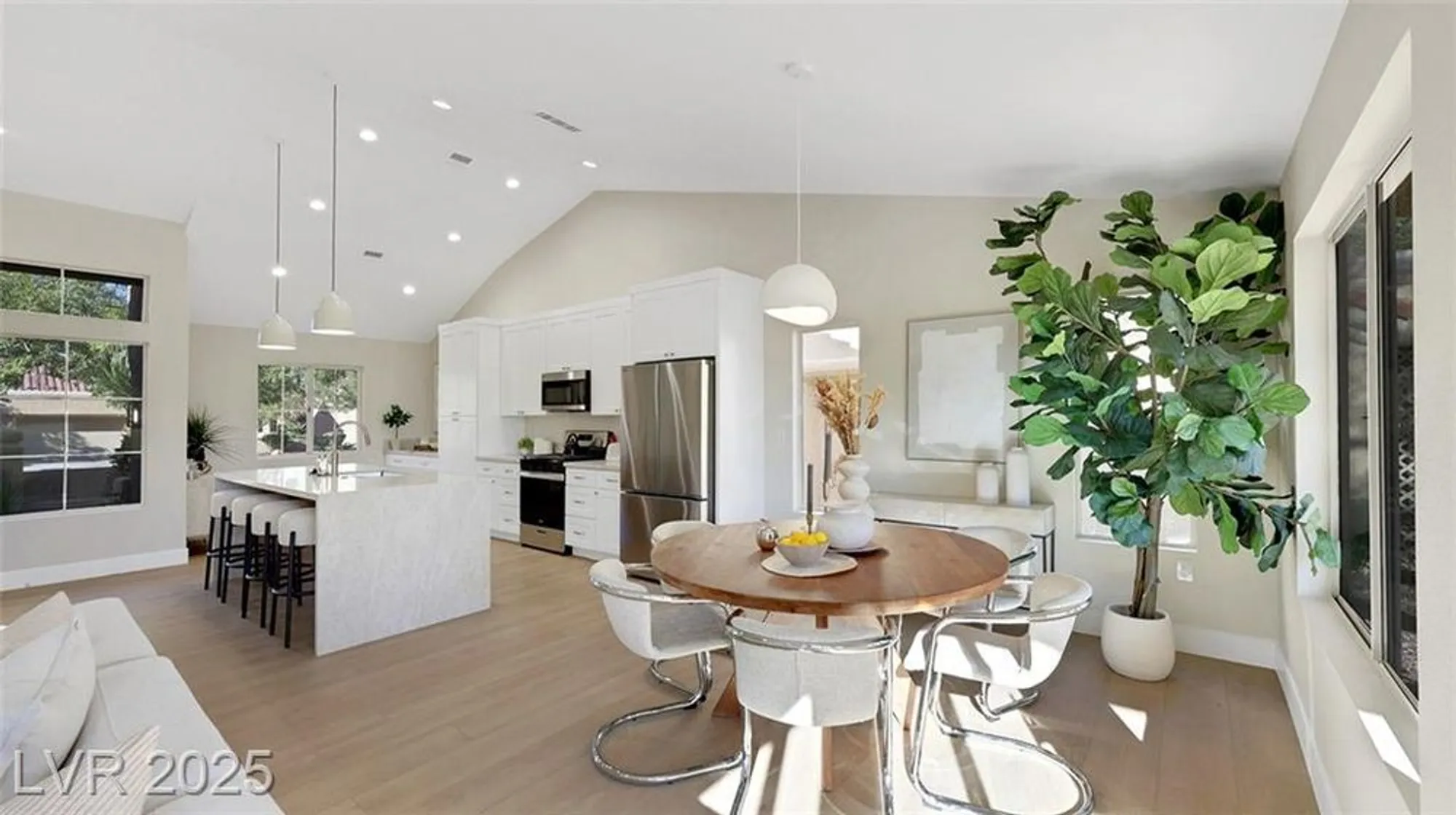 Property Slideshow image 16 of 34 | 8901 litchfield ave, Las Vegas, NV, 89134