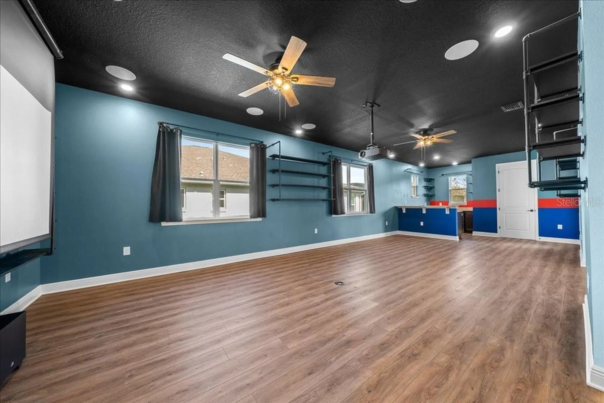 Property Slideshow image 4 of 63 | 8233 sw 93rd ter, Ocala, FL, 34481