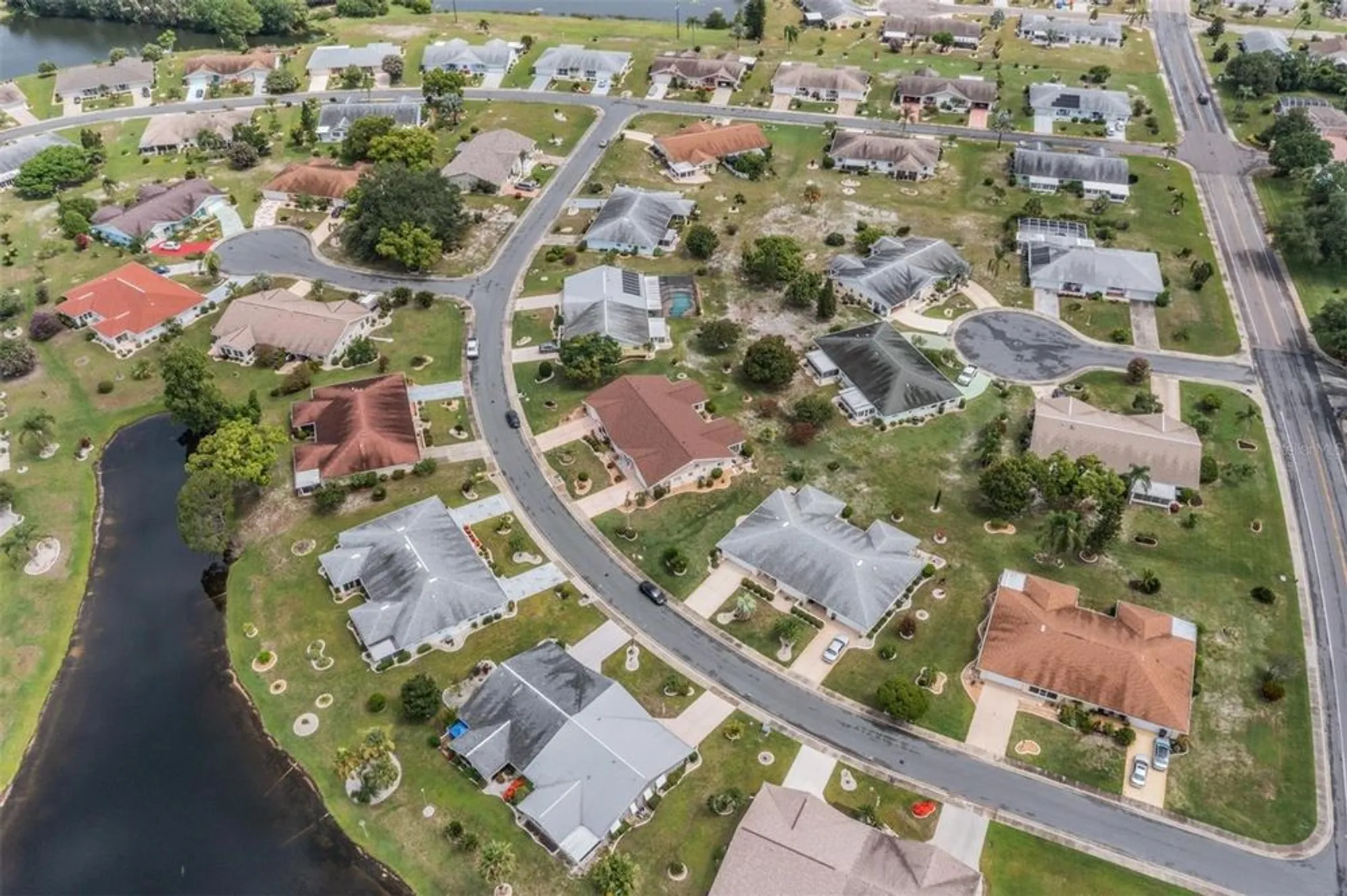 Property Slideshow image 28 of 51 | 1209 wild feather ln, Sun City Center, FL, 33573