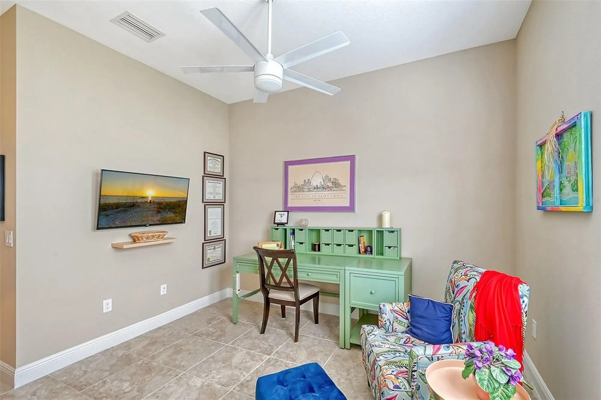 Property Slideshow image 37 of 100 | 1014 overlook ct, Bradenton, FL, 34208