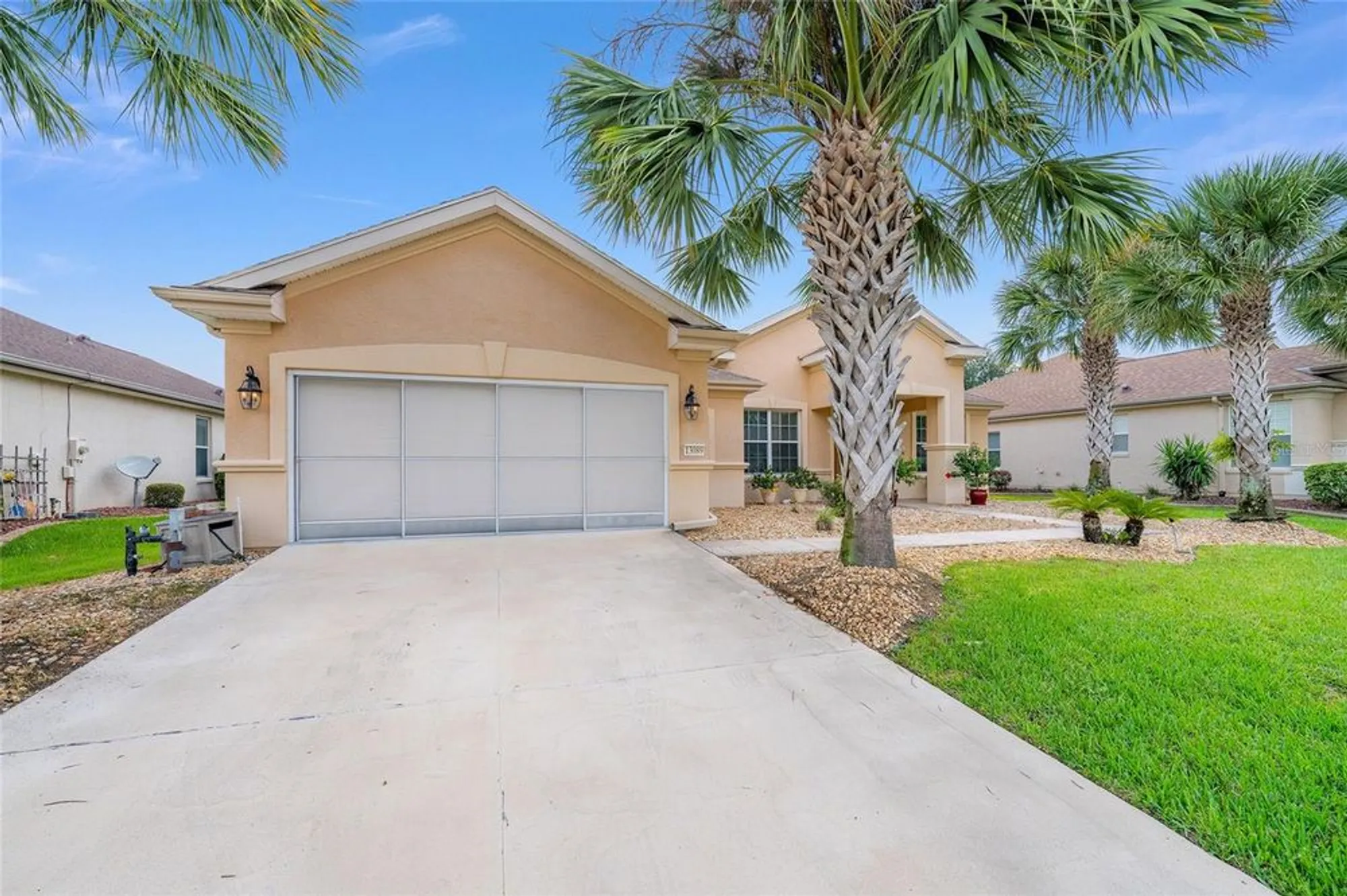 Property Slideshow image 5 of 84 | 13089 se 86th ct, Summerfield, FL, 34491