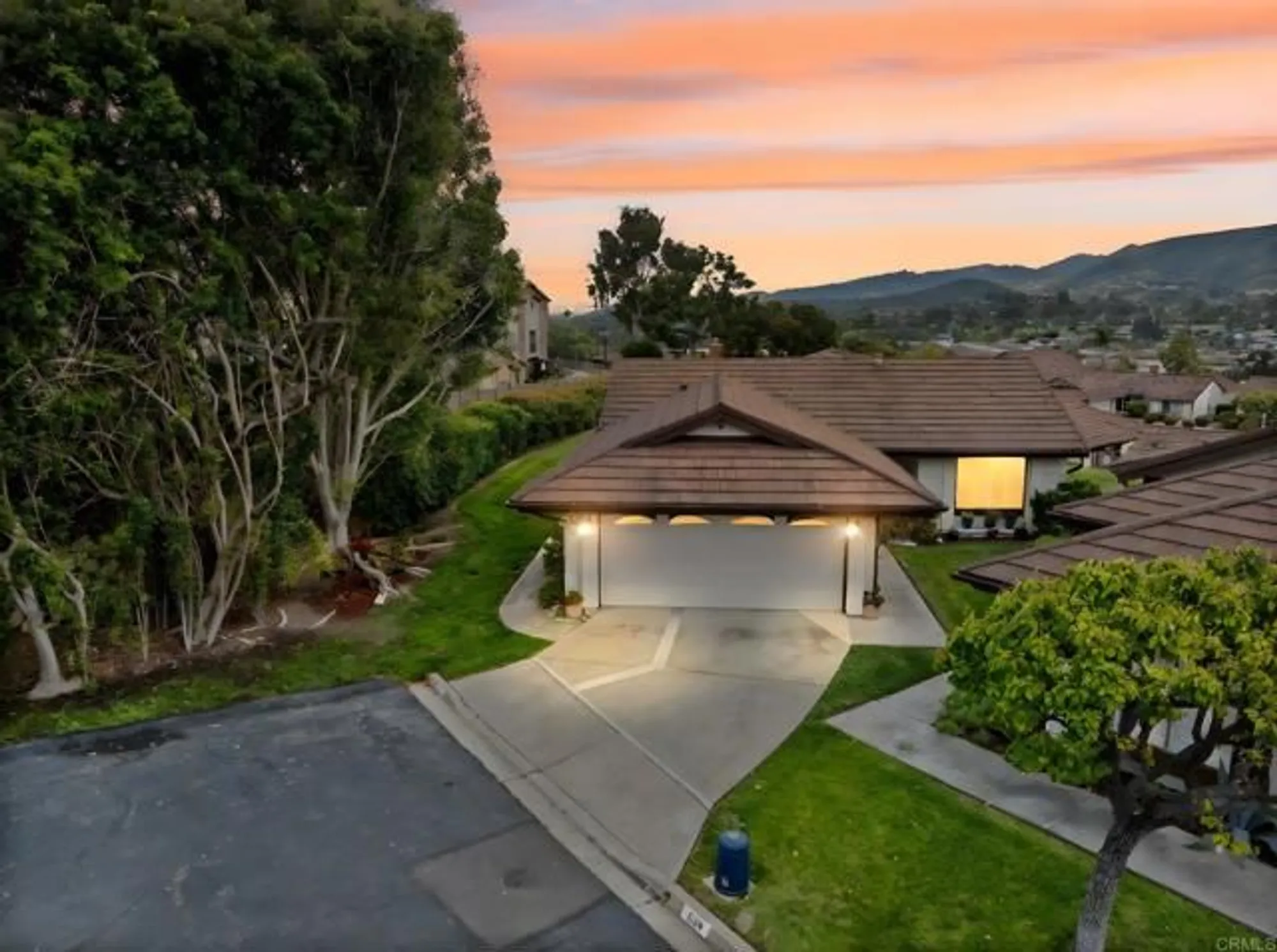 Property Slideshow image 3 of 51 | 1109 calle del baston, San Marcos, CA, 92078