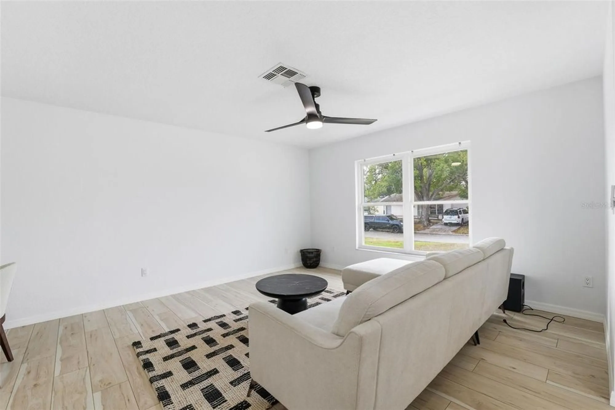 Property Slideshow image 4 of 22 | 8025 san fernando dr, Port Richey, FL, 34668