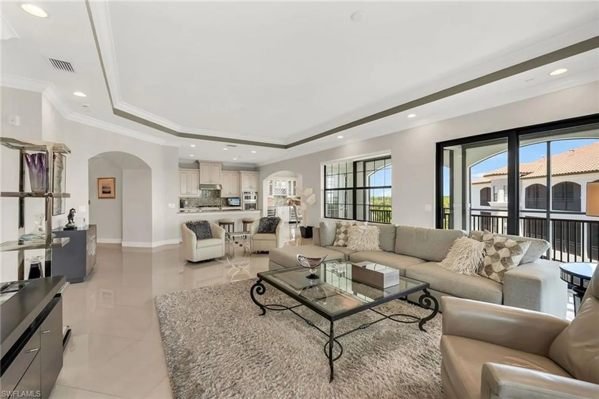 Property Slideshow image 4 of 28 | 4711 via del corso ln 402, Bonita Springs, FL, 34134