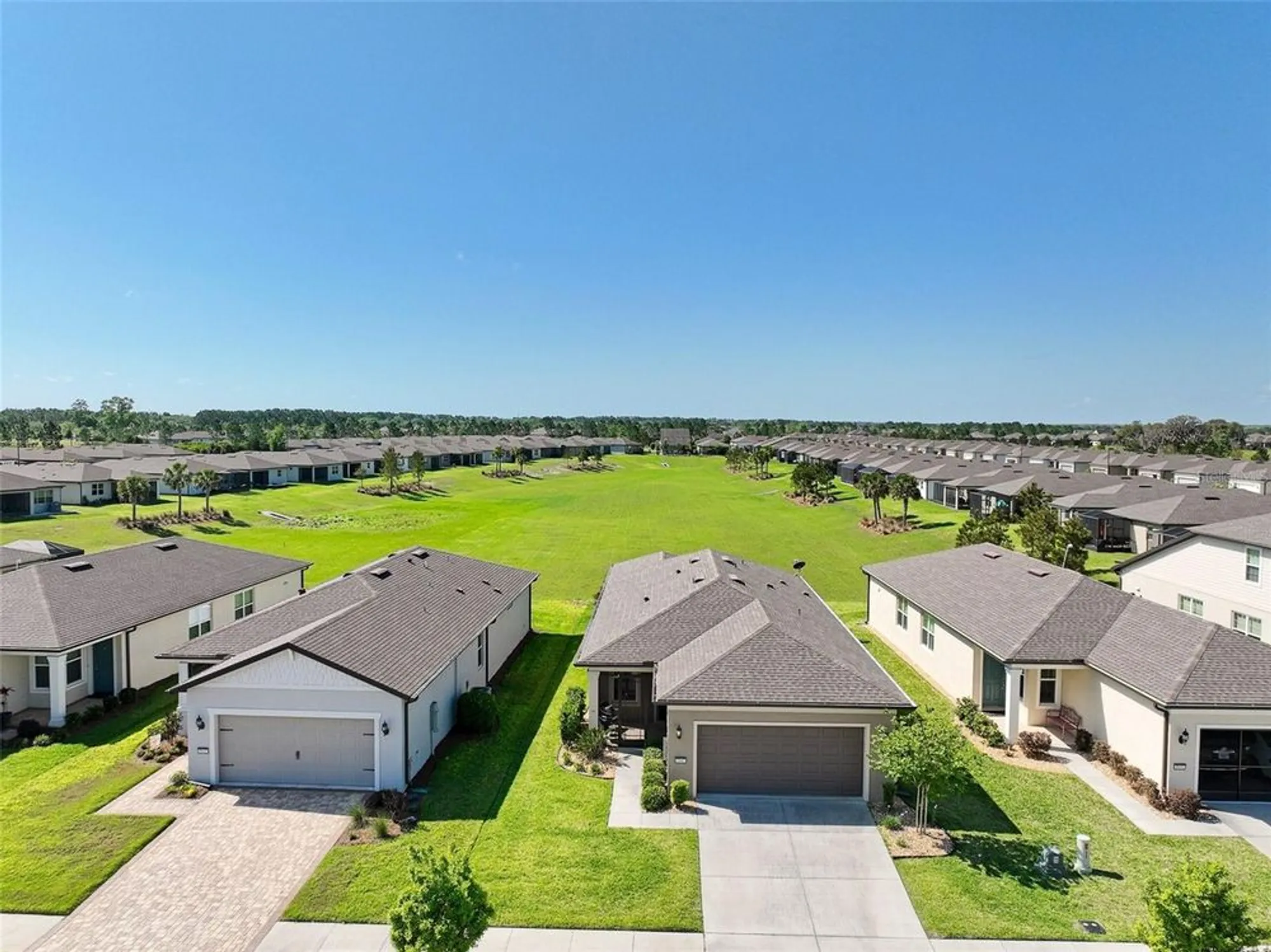 Property Slideshow image 7 of 64 | 5947 sw 93rd cir, Ocala, FL, 34481