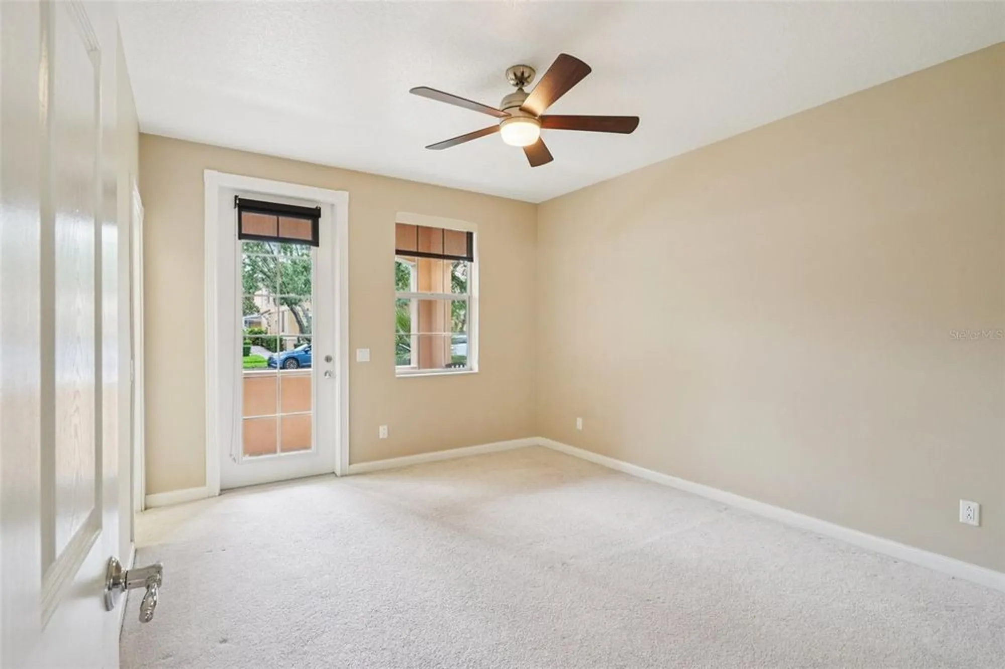 Property Slideshow image 15 of 59 | 8430 leatherleaf ln, Orlando, FL, 32827