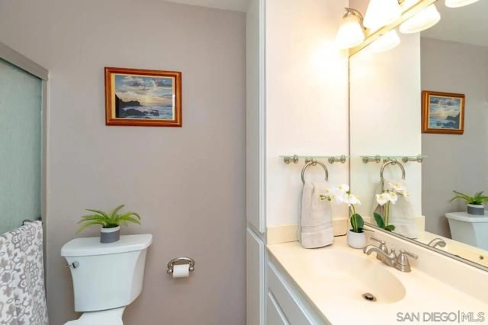 Property Slideshow image 12 of 25 | 6330 genesee ave unit 112, San Diego, CA, 92122