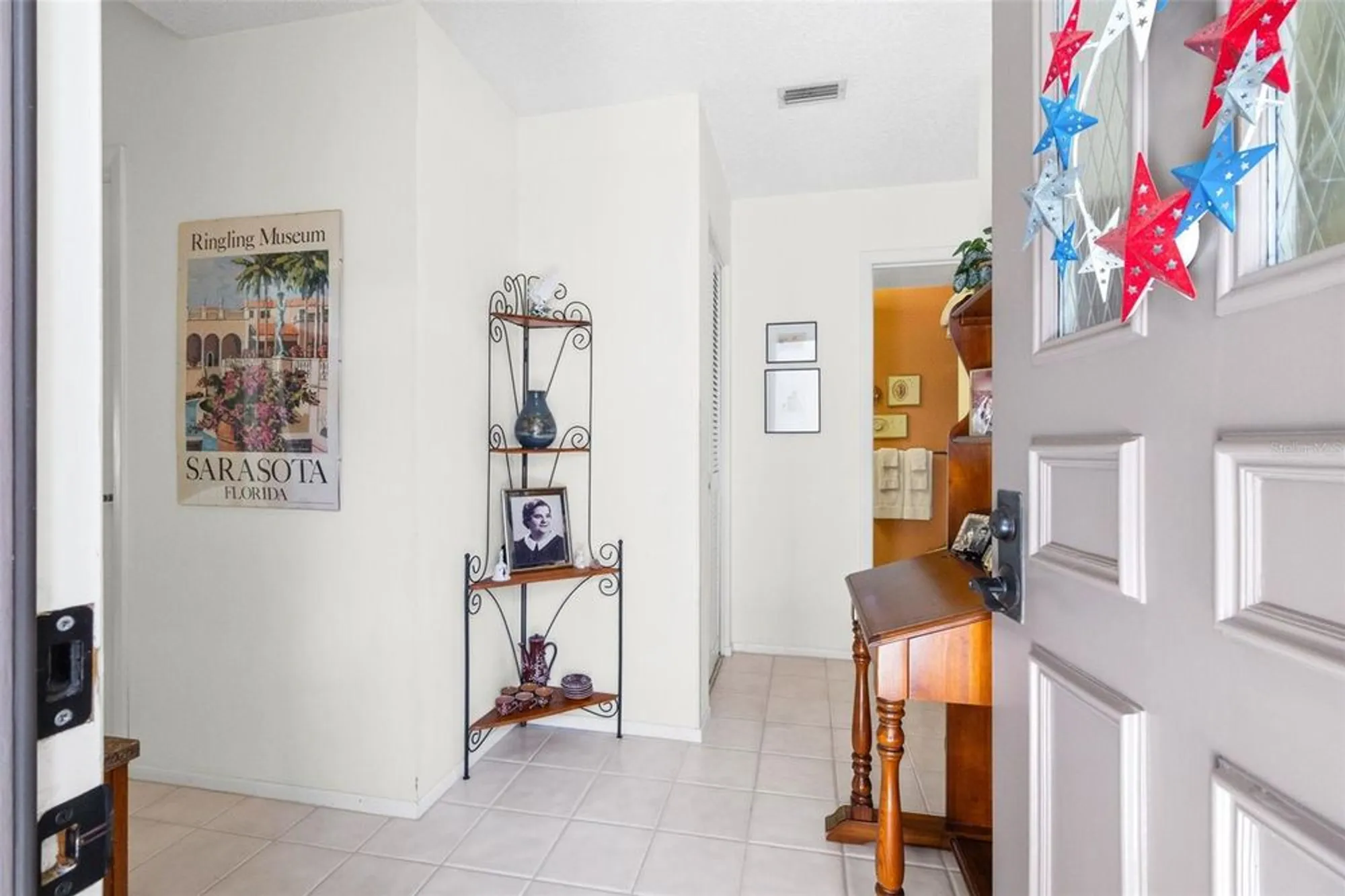 Property Slideshow image 8 of 61 | 6089 clubside dr # 00, Sarasota, FL, 34243