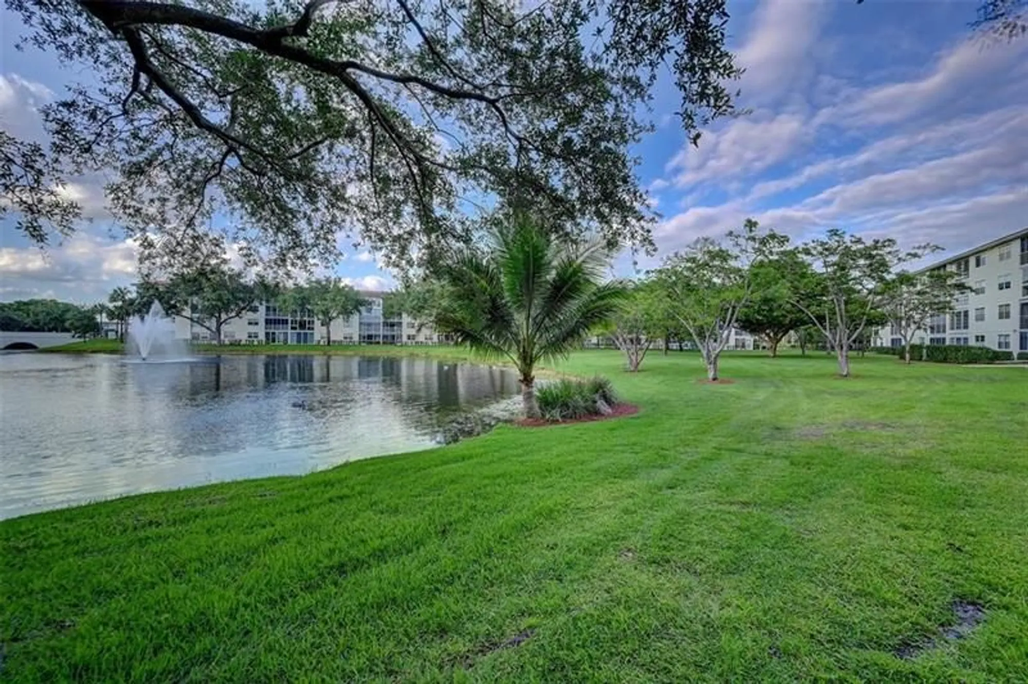 Property Slideshow image 34 of 40 | 3202 portofino pt j2, Coconut Creek, FL, 33066
