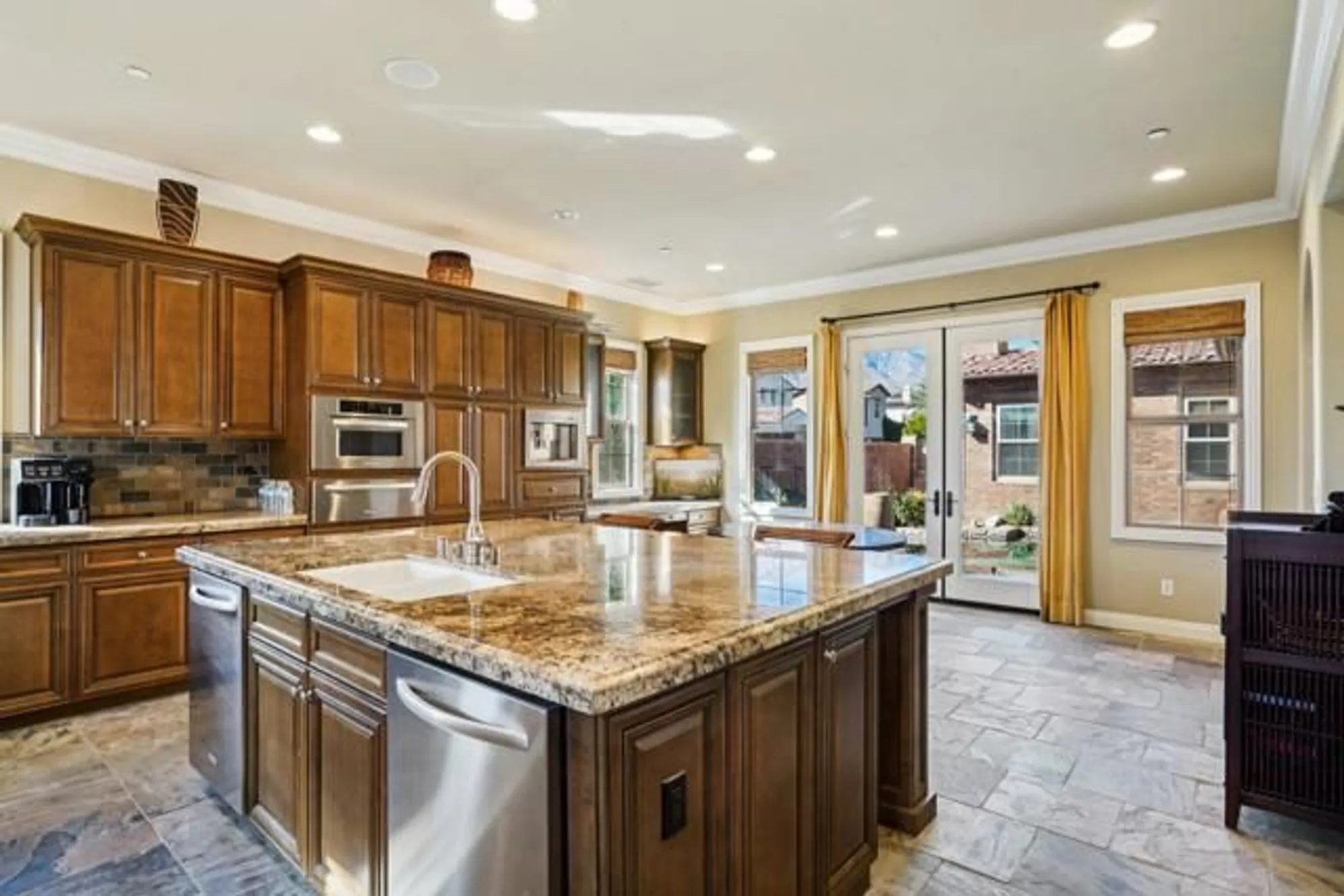 Property Slideshow image 33 of 50 | 4449 esplanade ln, Palm Springs, CA, 92262