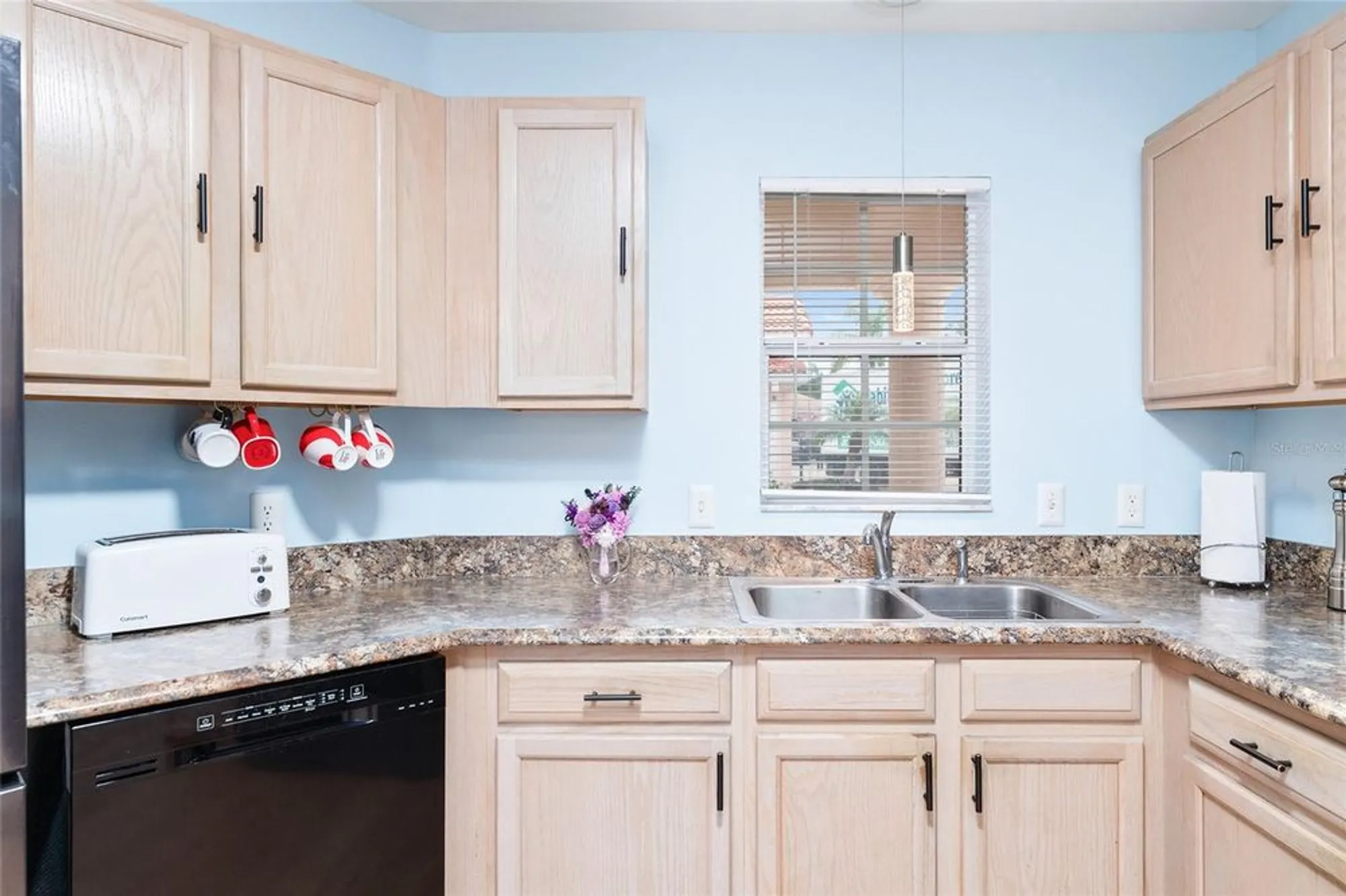 Property Slideshow image 25 of 65 | 906 santa anna ln, The Villages, FL, 32159