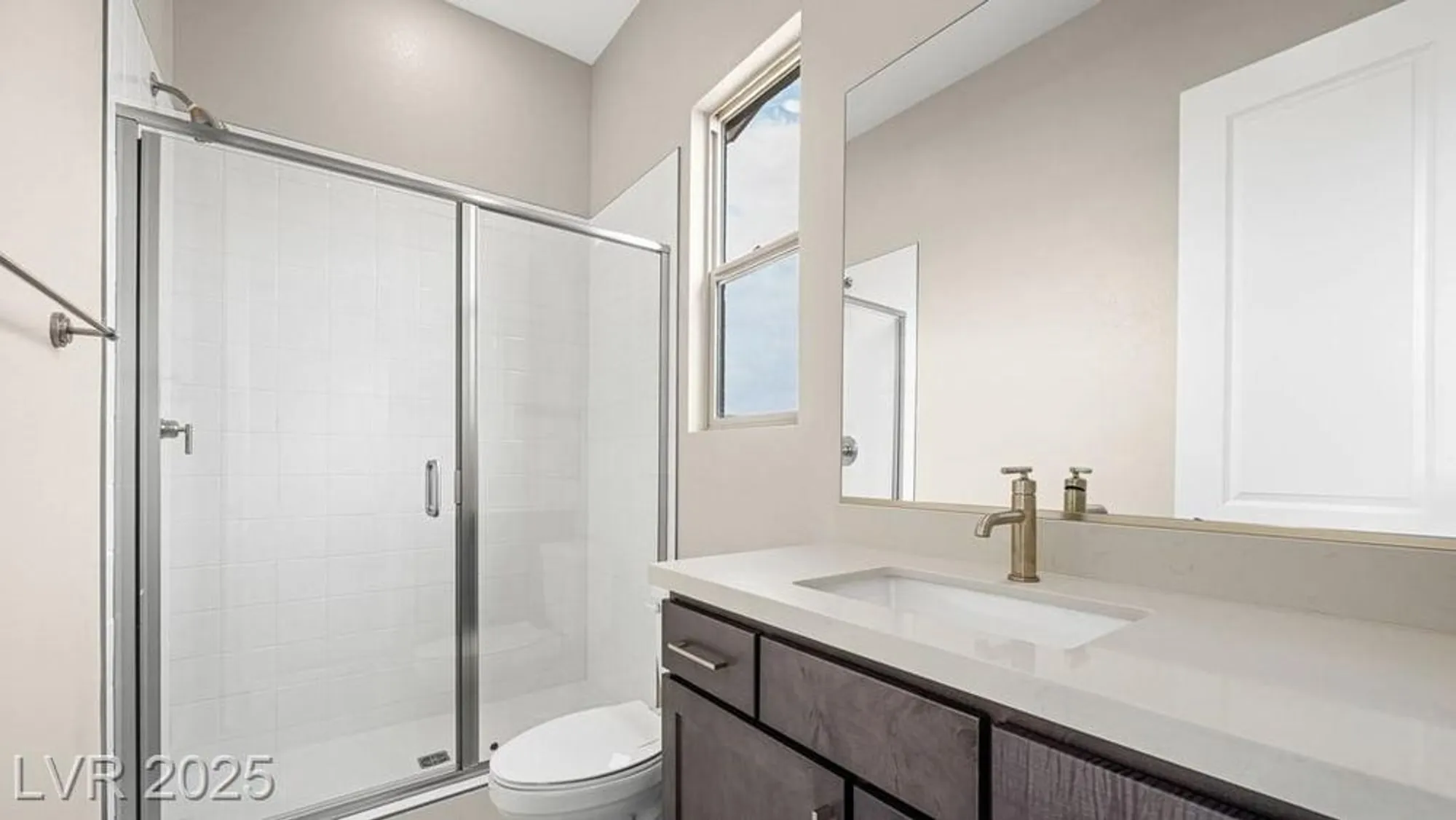 Property Slideshow image 32 of 56 | 235 paraggi bay dr, Henderson, NV, 89011