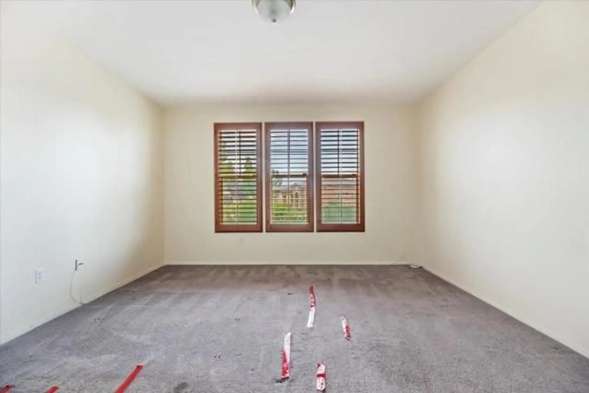 Property Slideshow image 30 of 44 | 1563 quiet crk, Beaumont, CA, 92223