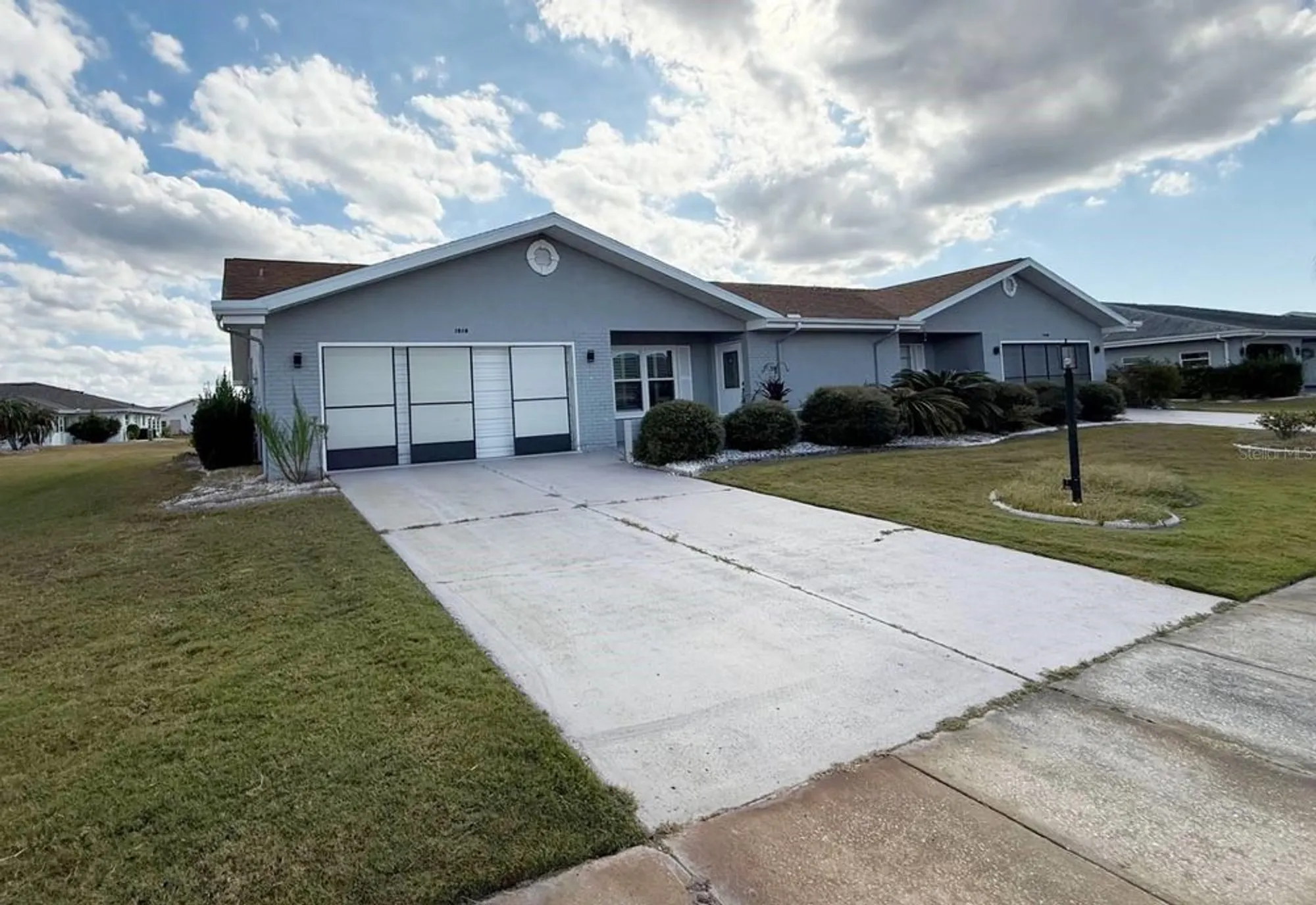 Property Slideshow image 1 of 17 | 1618 bentwood dr, Sun City Center, FL, 33573