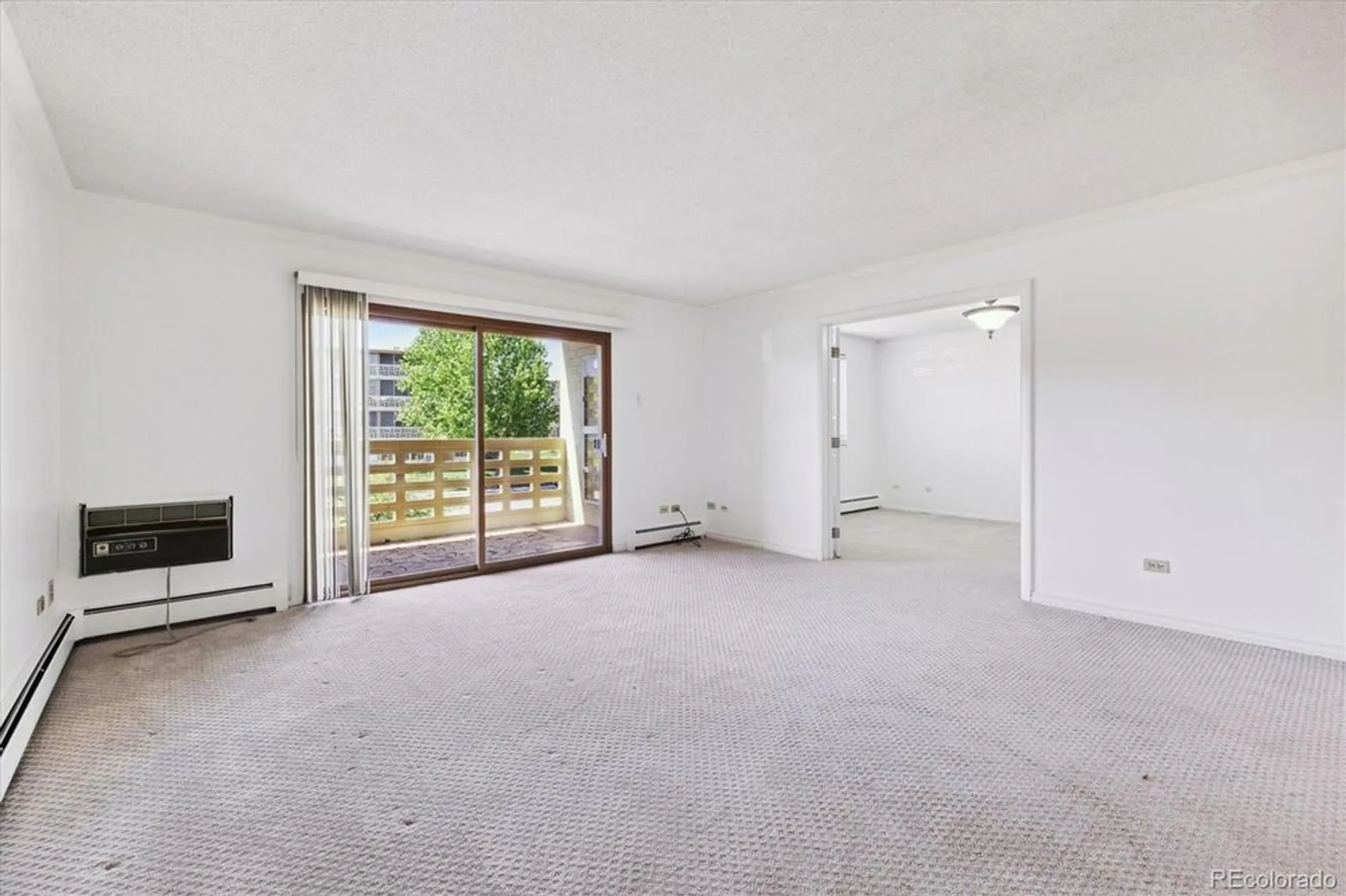 Property Slideshow image 11 of 50 | 660 s alton way 3b, Denver, CO, 80247