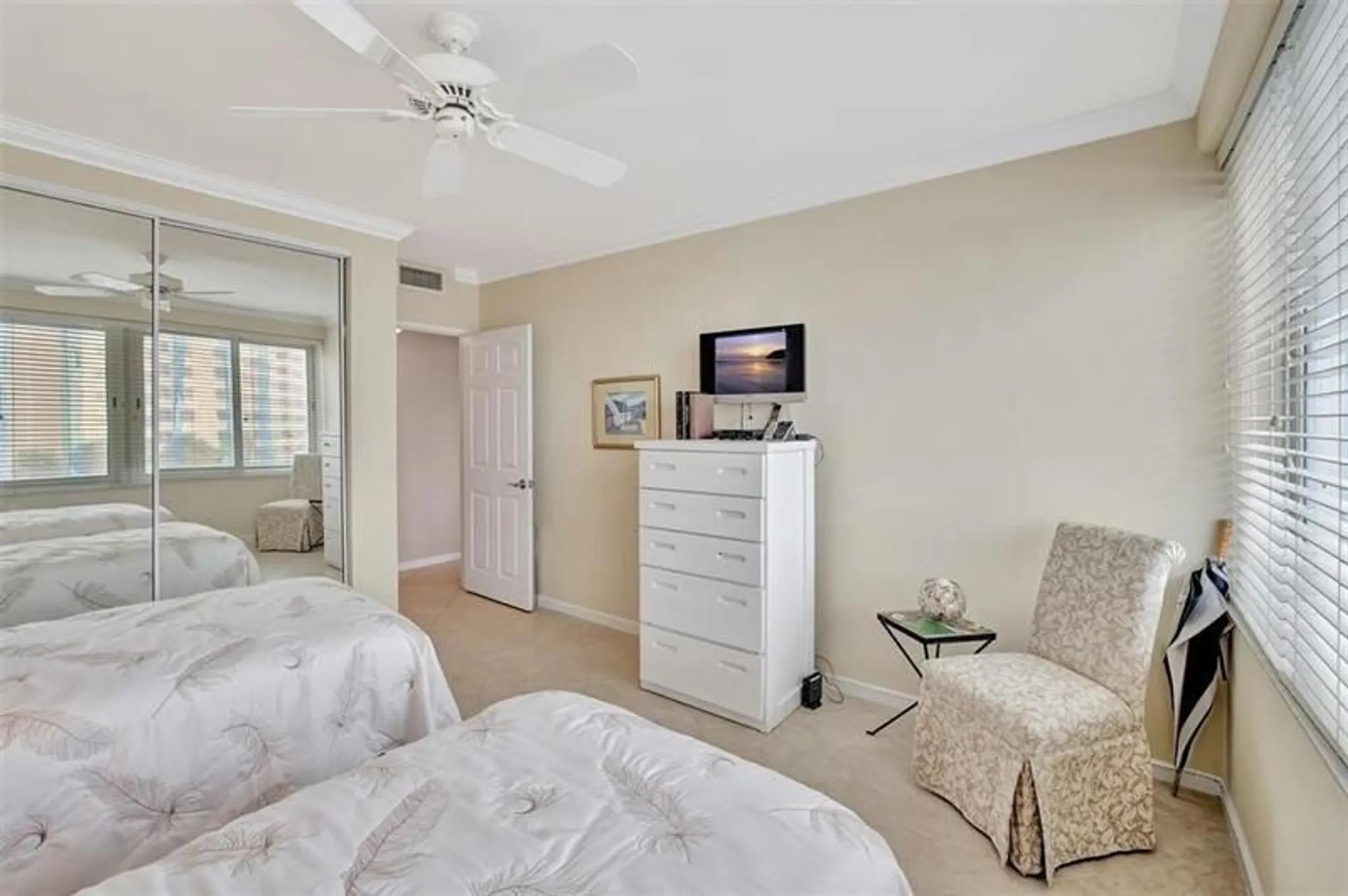 Property Slideshow image 13 of 29 | 3233 ne 34th st 505, Fort Lauderdale, FL, 33308