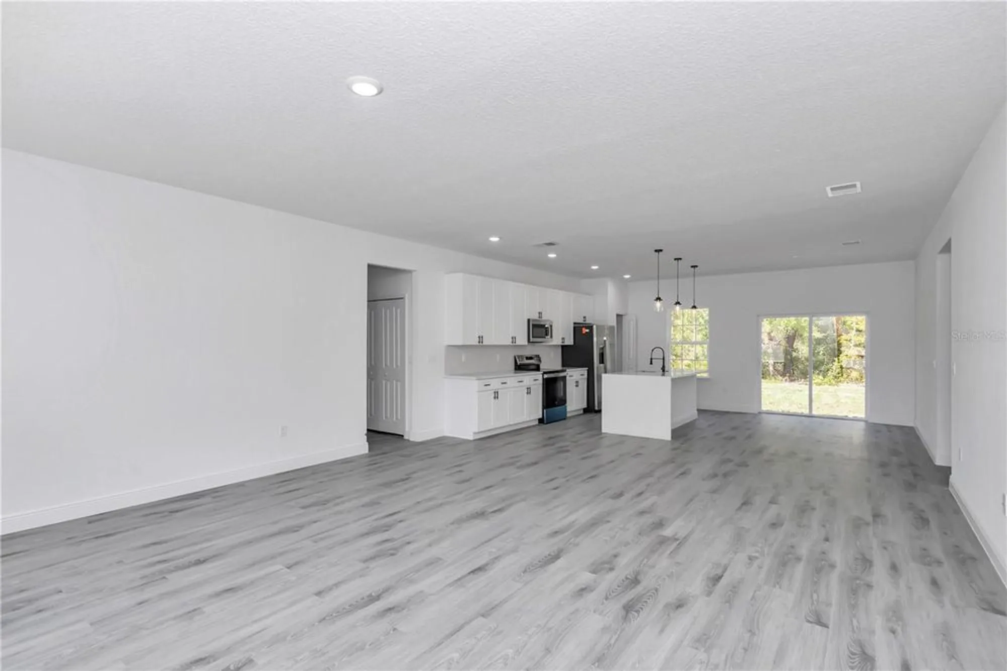 Property Slideshow image 7 of 36 | 13430 sw 88th ter, Ocala, FL, 34473