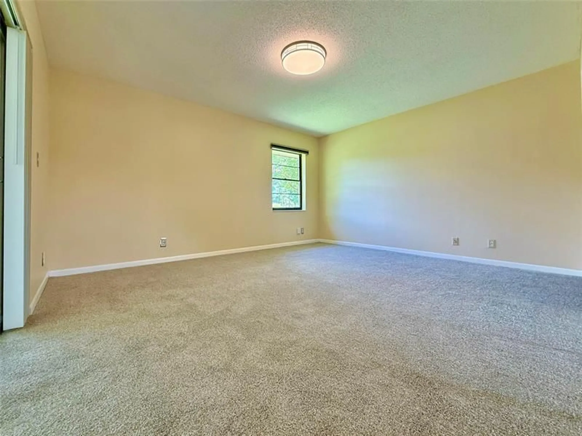 Property Slideshow image 22 of 62 | 10805 bahama palm way apt 201, Boynton Beach, FL, 33437