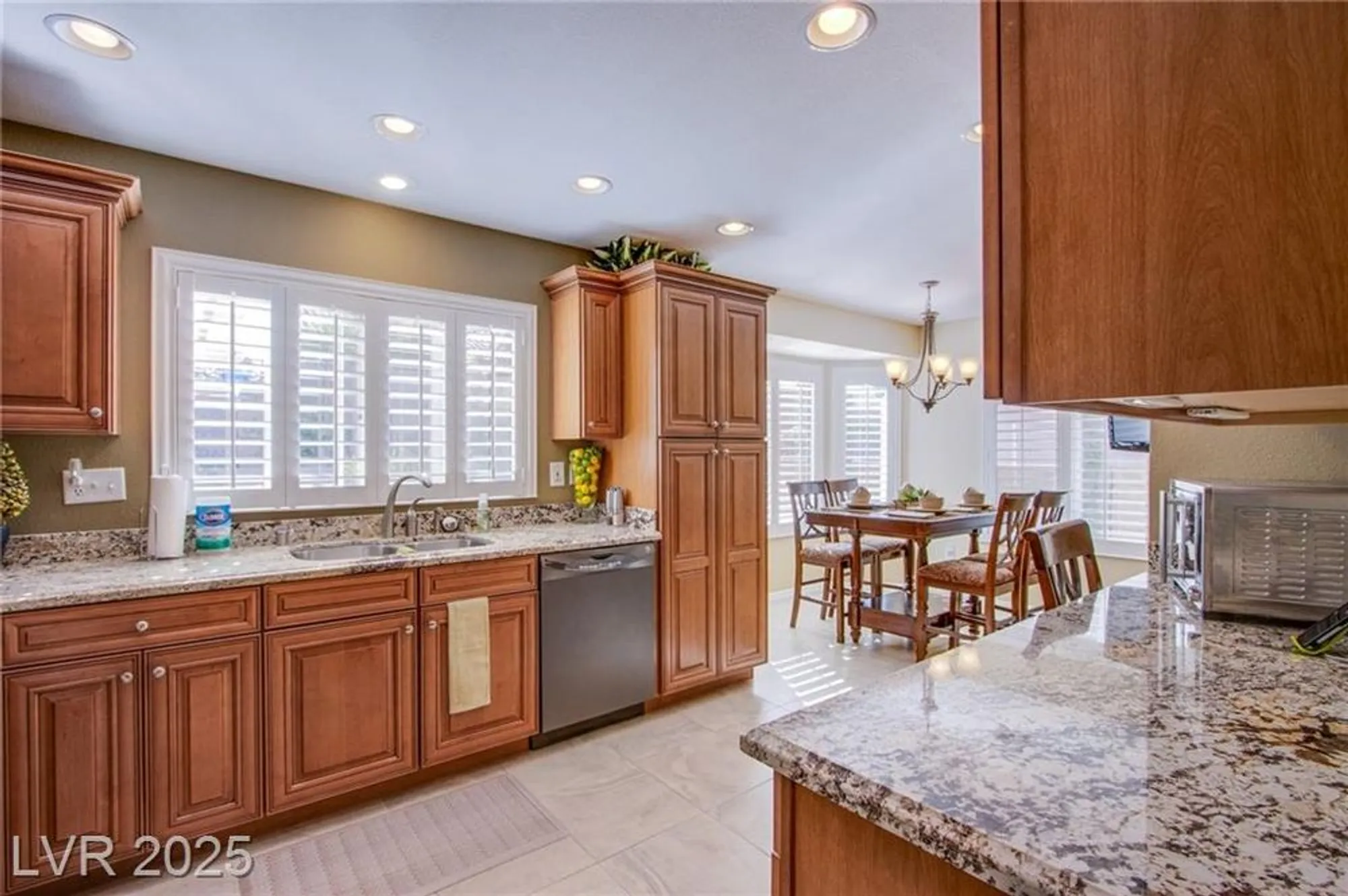 Property Slideshow image 9 of 56 | 9909 woodhouse dr, Las Vegas, NV, 89134