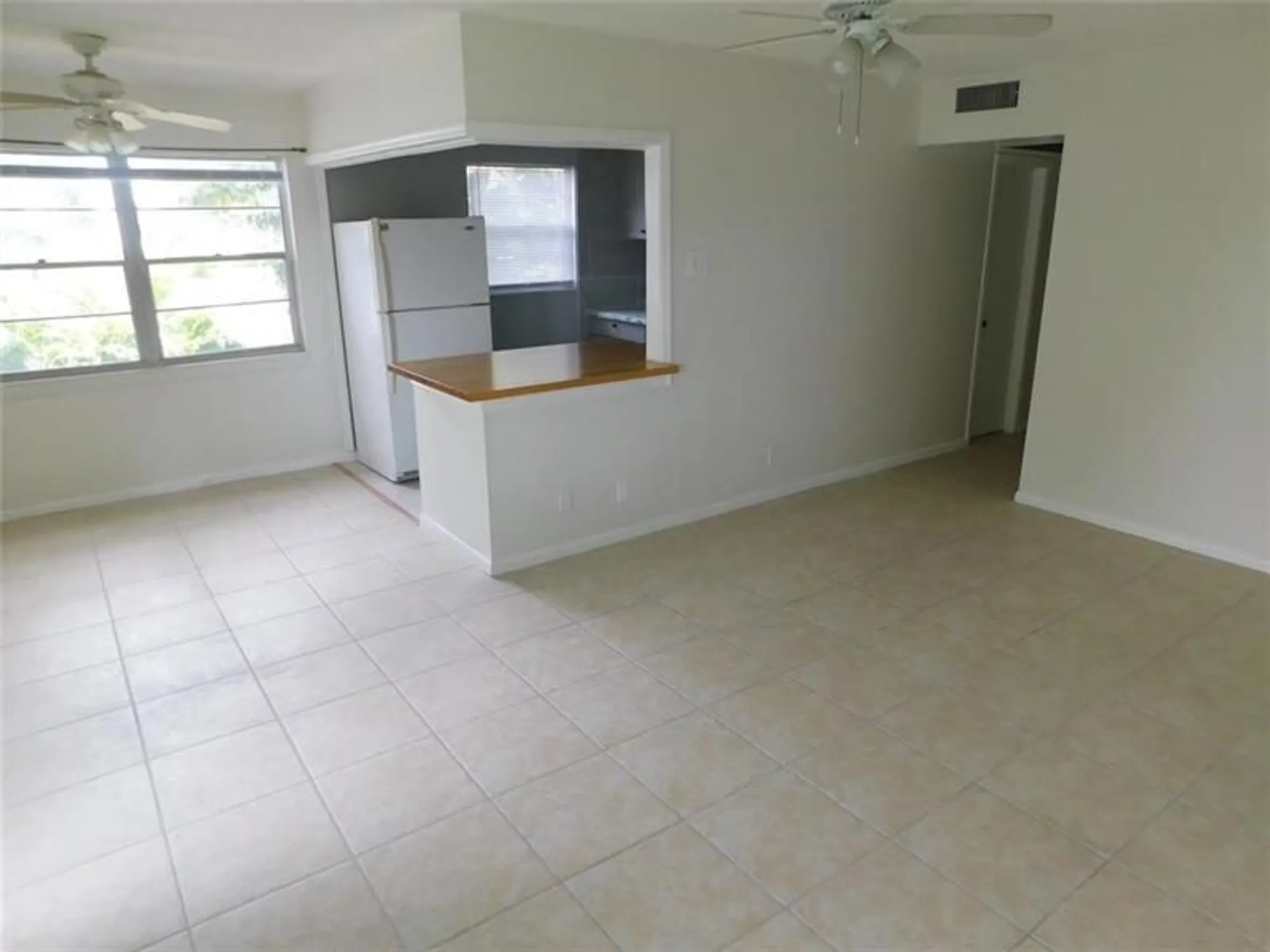 Property Slideshow image 24 of 42 | 333 newport v # 333, Deerfield Beach, FL, 33442