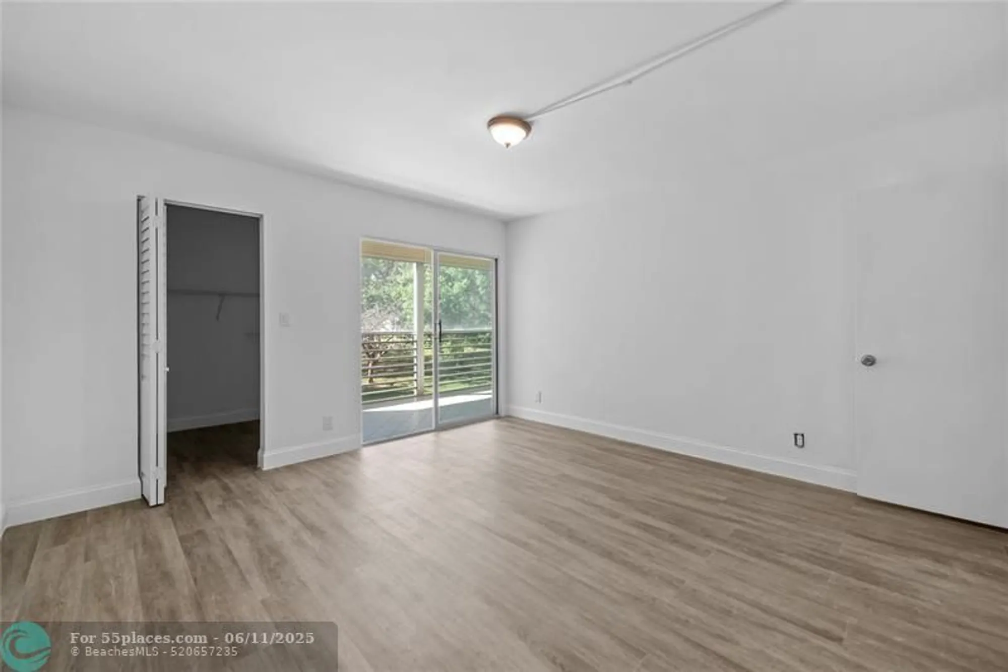 Property Slideshow image 18 of 26 | 2202 lucaya bnd j2, Coconut Creek, FL, 33066