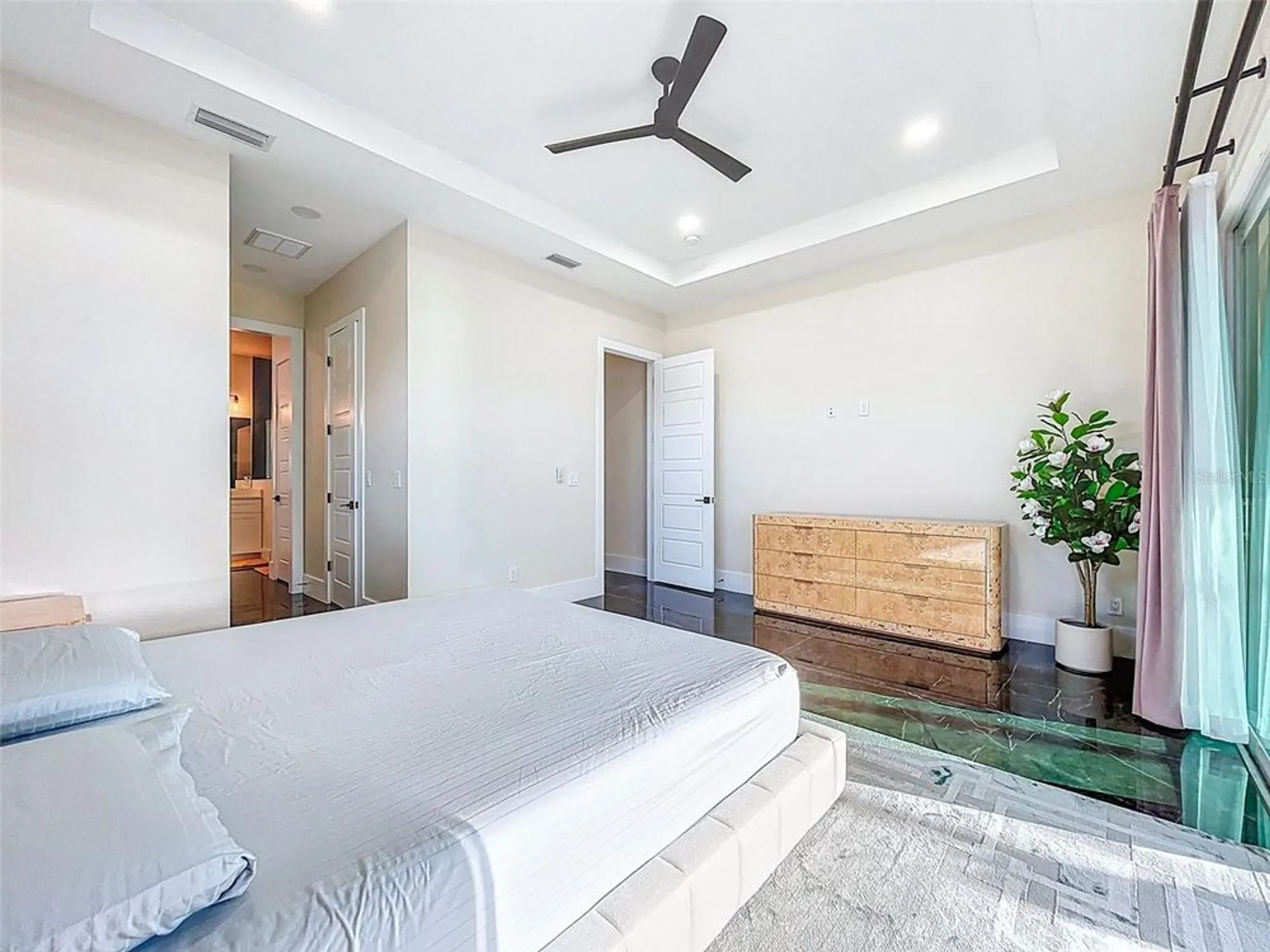 Property Slideshow image 62 of 88 | 5603 tybee island dr, Apollo Beach, FL, 33572