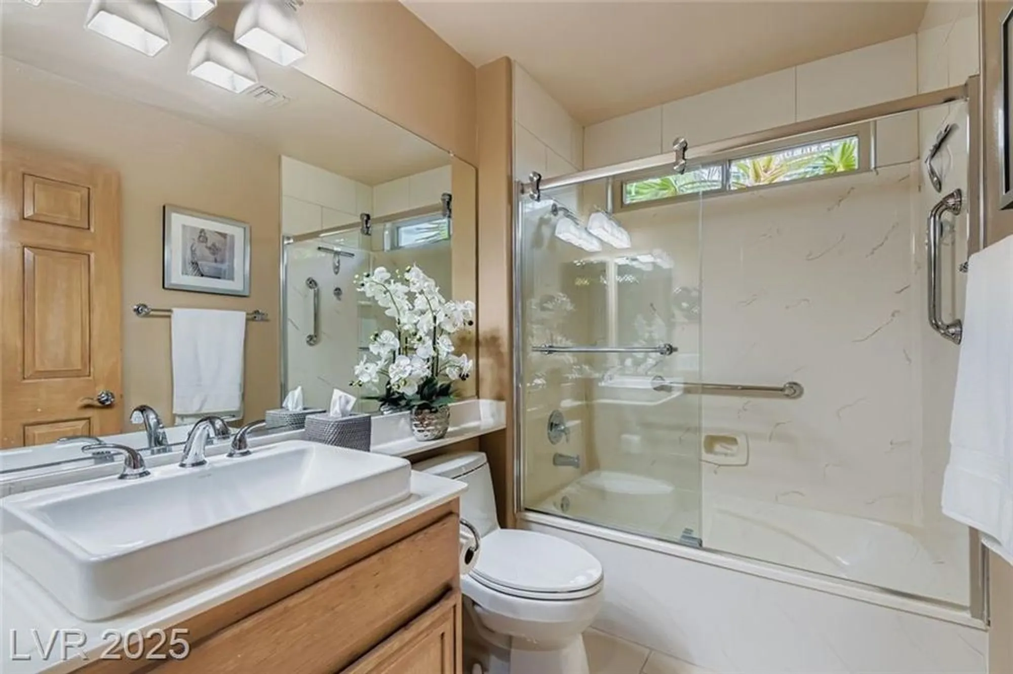 Property Slideshow image 22 of 32 | 9101 villa ridge dr, Las Vegas, NV, 89134