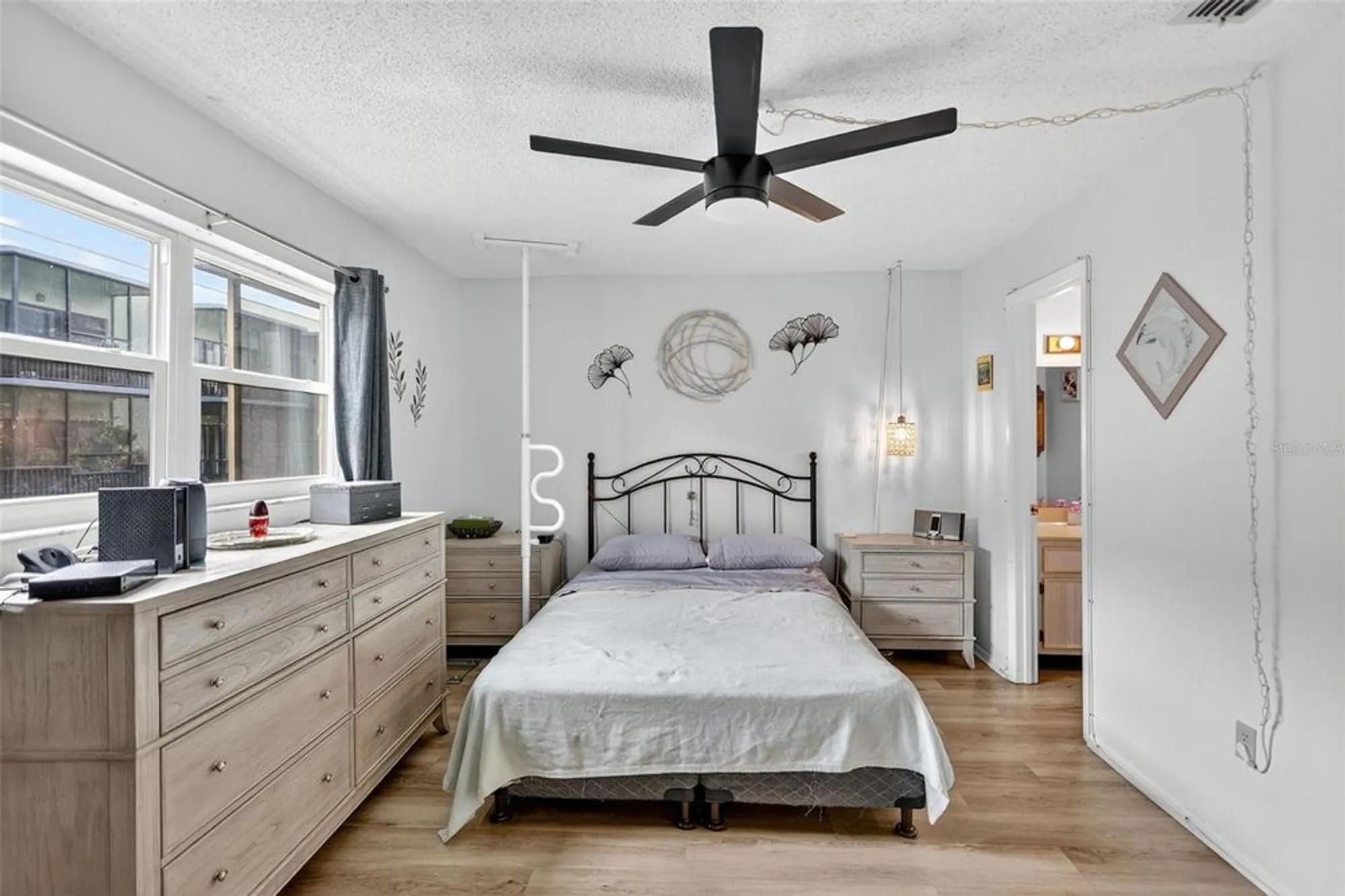 Property Slideshow image 23 of 36 | 5975 terrace park dr n unit 209, Saint Petersburg, FL, 33709