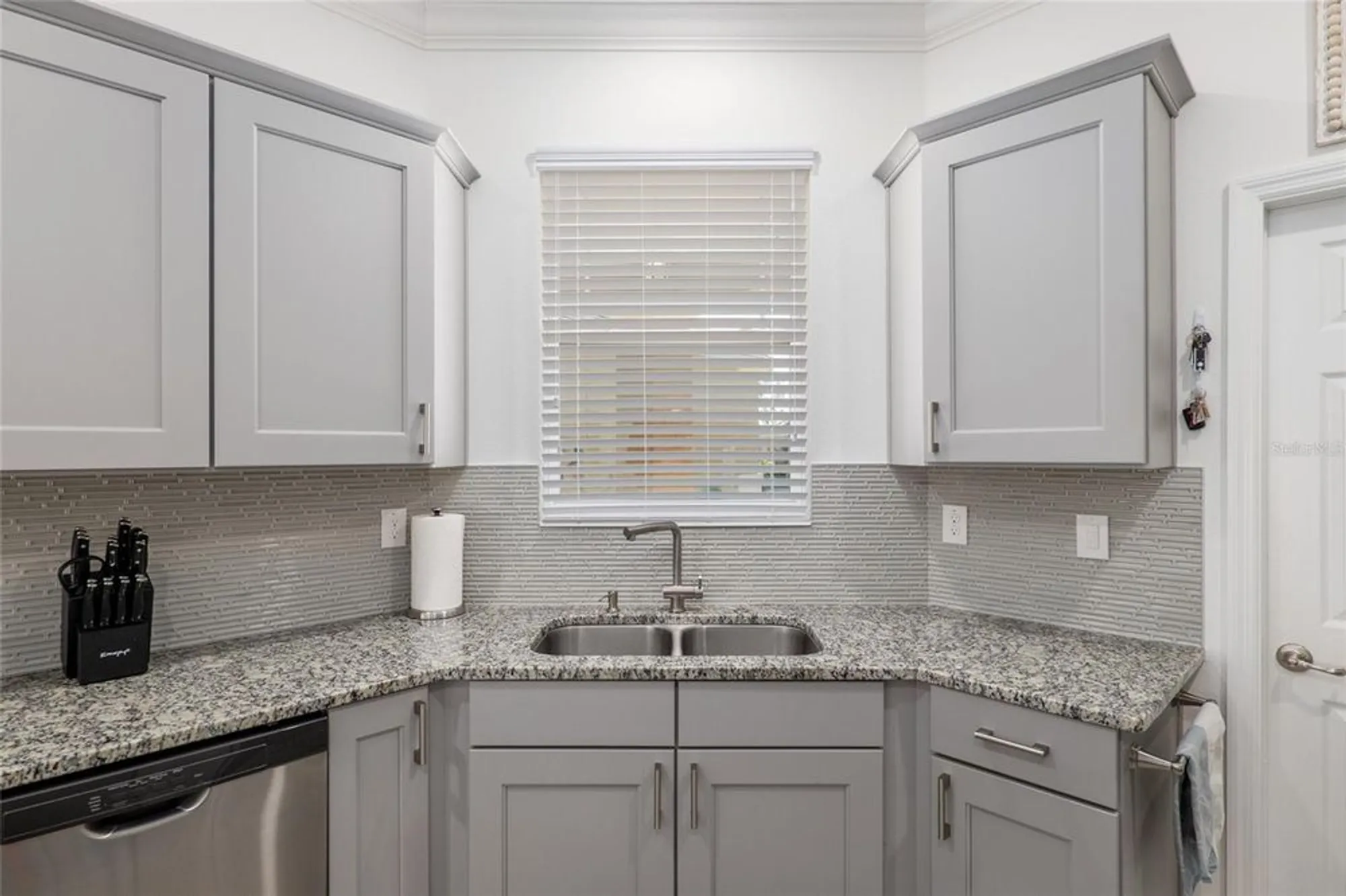 Property Slideshow image 16 of 51 | 9945 sw 100th terrace rd, Ocala, FL, 34481