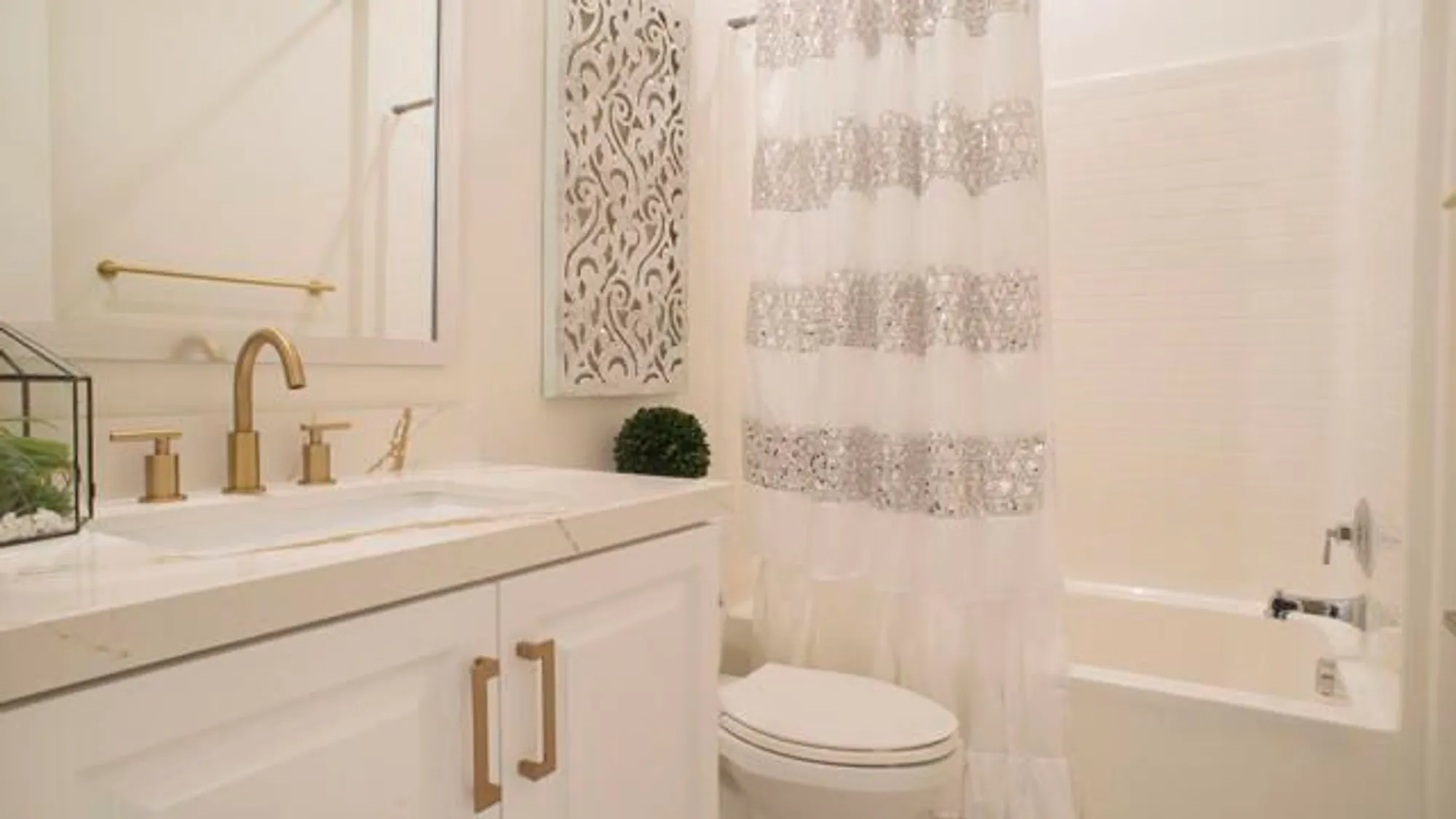 Property Slideshow image 26 of 44 | 82830 logan creek dr, Indio, CA, 92201