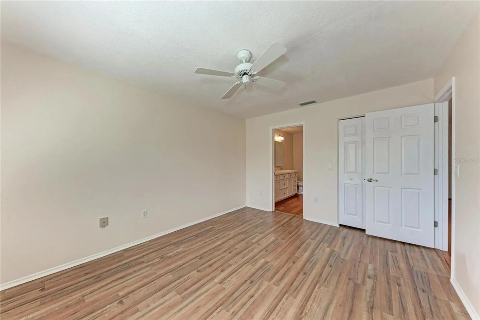 Property Slideshow image 24 of 55 | 5705 avista dr # 4104, Sarasota, FL, 34243