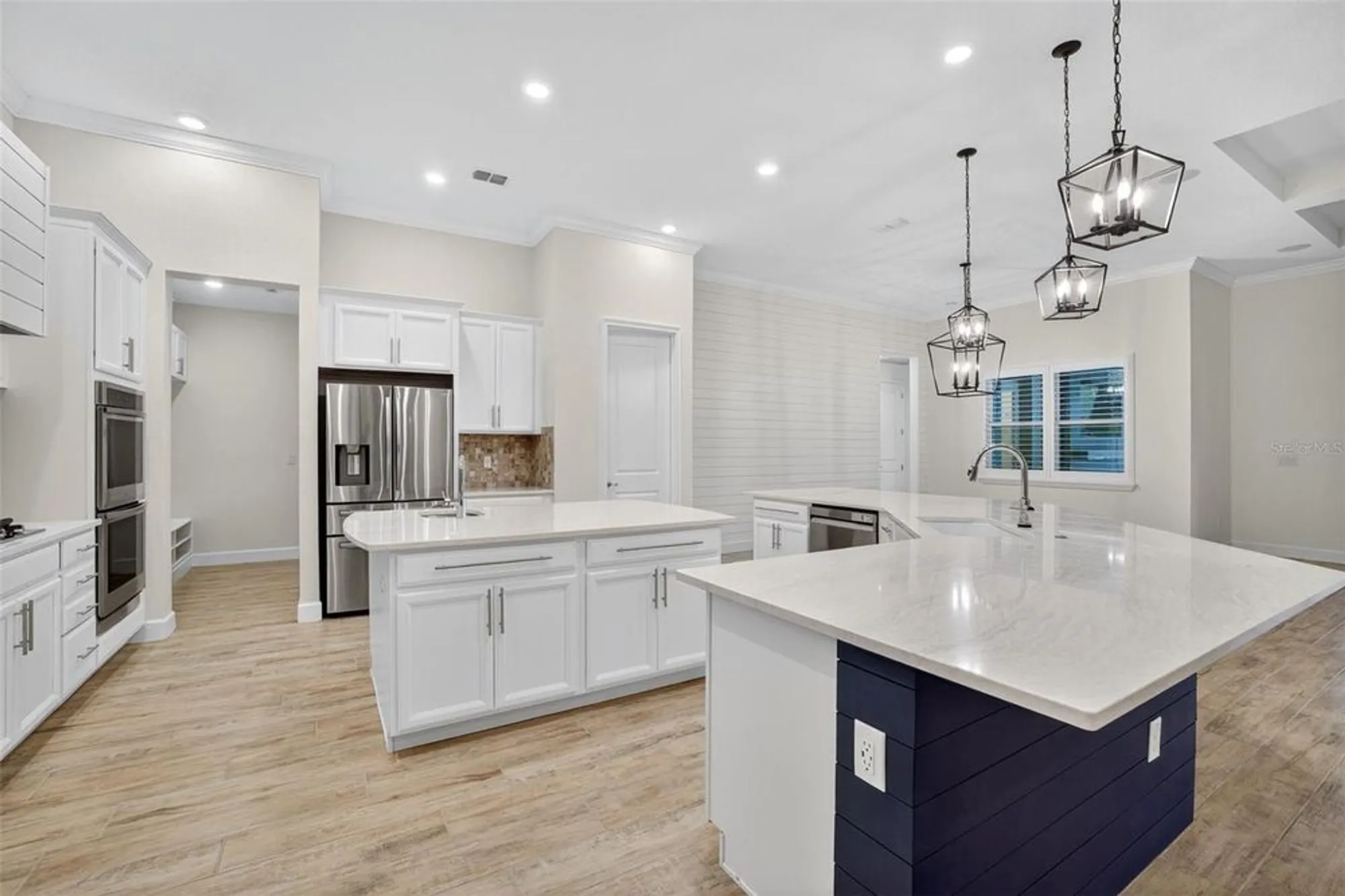 Property Slideshow image 18 of 62 | 830 manns harbor dr, Apollo Beach, FL, 33572