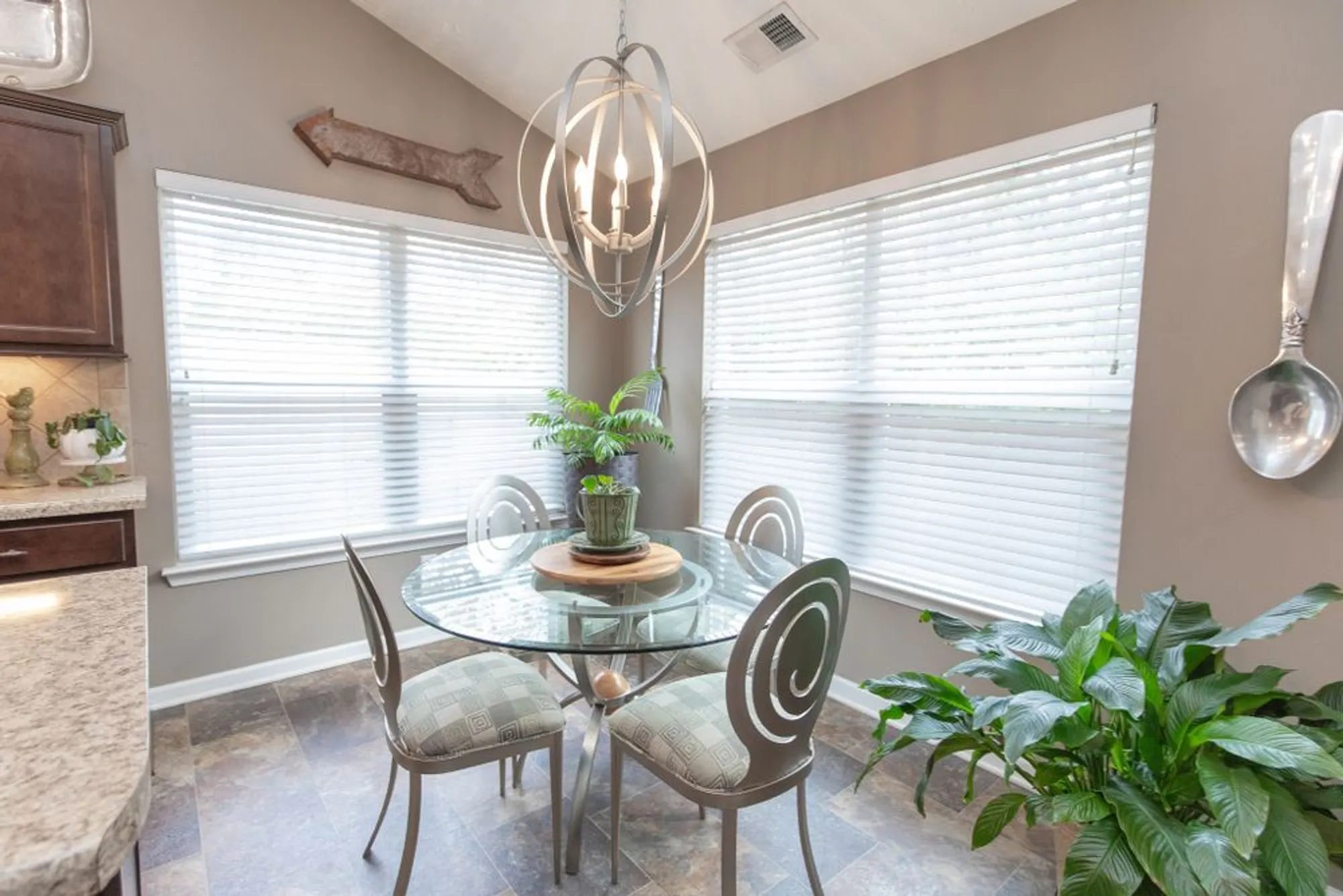 Property Slideshow image 15 of 50 | 395 devon chase hl 6001, Gallatin, TN, 37066