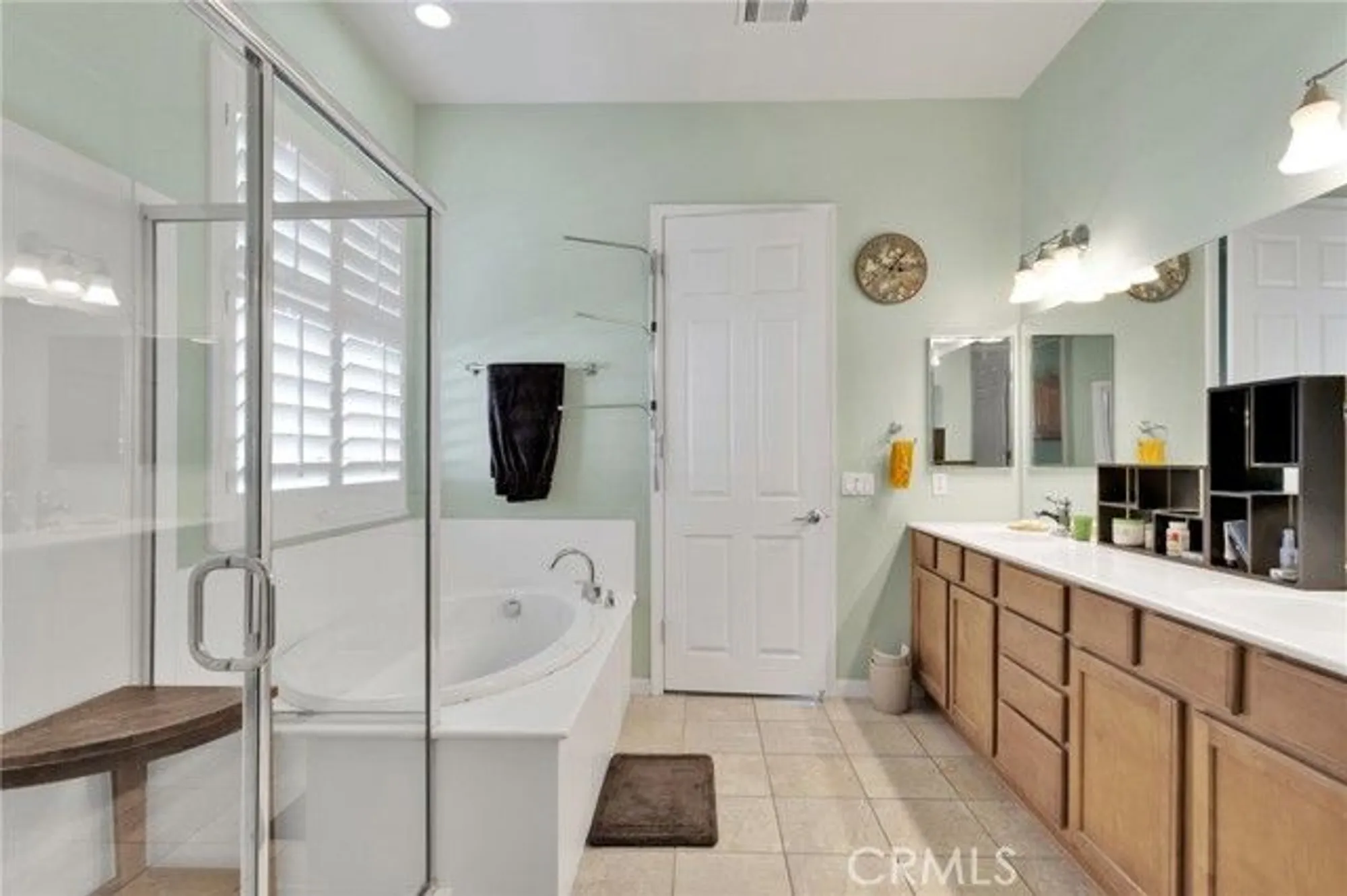 Property Slideshow image 19 of 33 | 10215 wascana ln, Apple Valley, CA, 92308