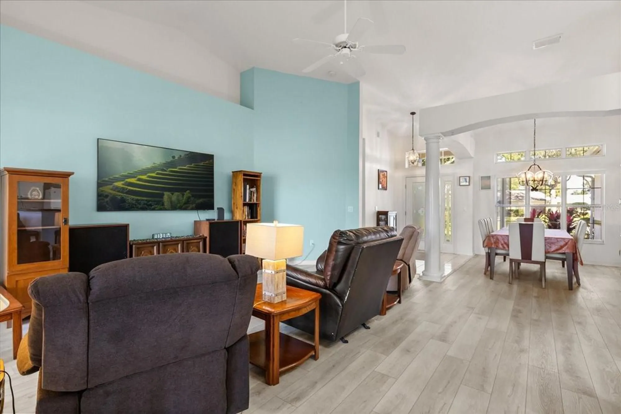 Property Slideshow image 18 of 52 | 5435 grove mnr, Lady Lake, FL, 32159