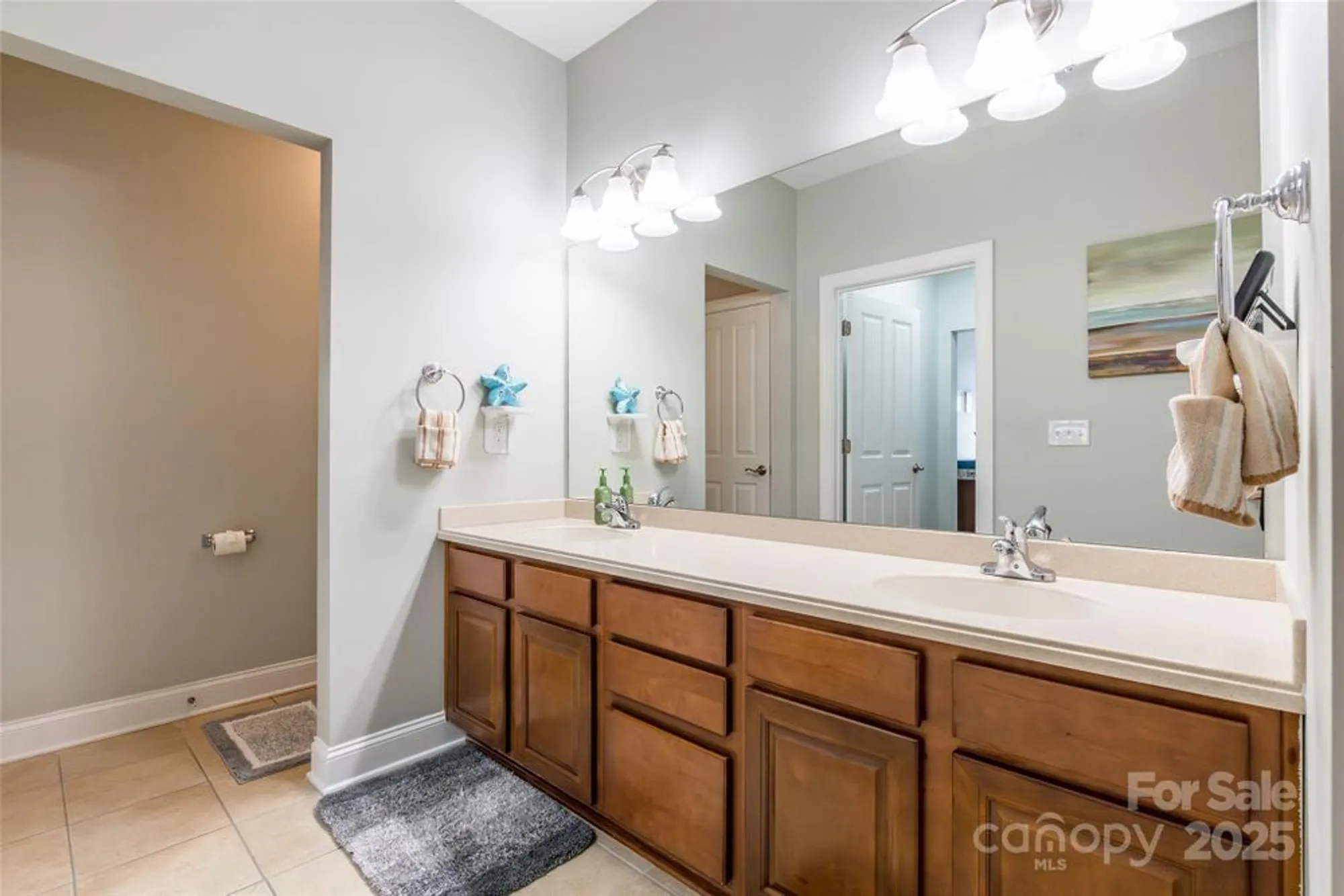 Property Slideshow image 19 of 36 | 3547 south bank ct, Matthews, NC, 28105
